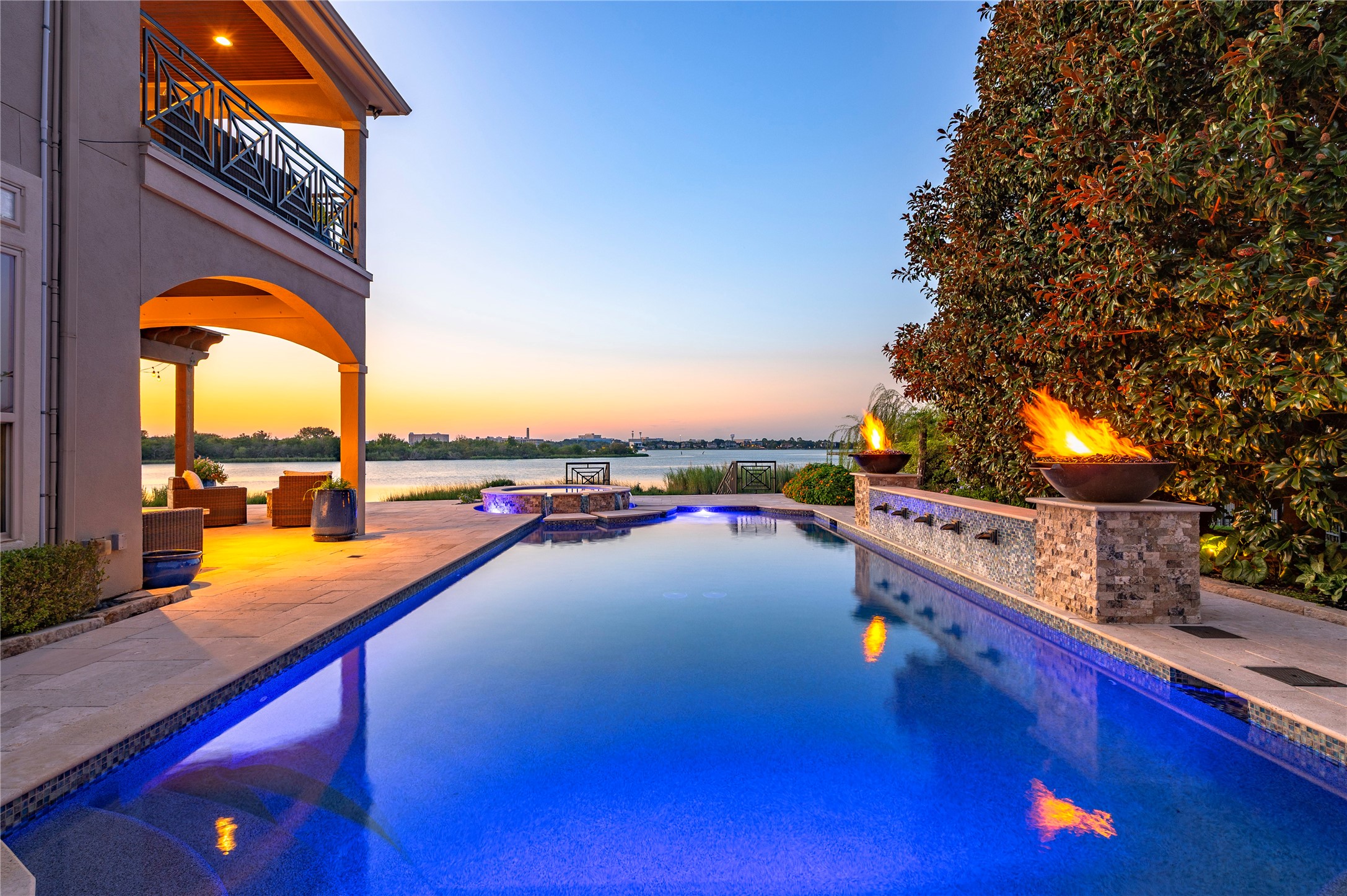 858 Signature Cove, League City, TX 77573