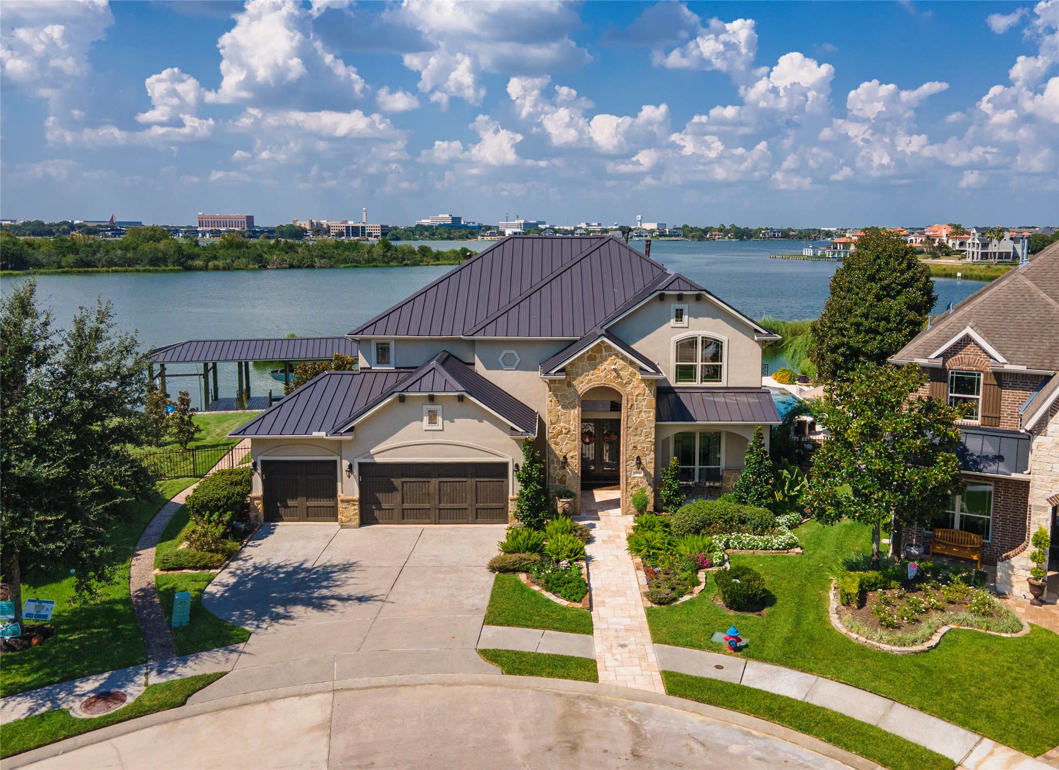 858 Signature Cove, League City, TX 77573