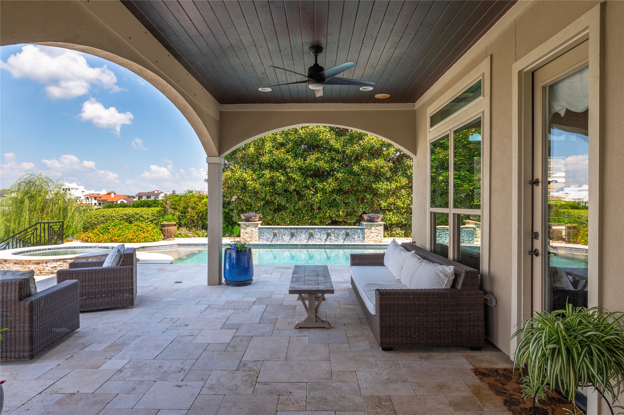 858 Signature Cove, League City, TX 77573