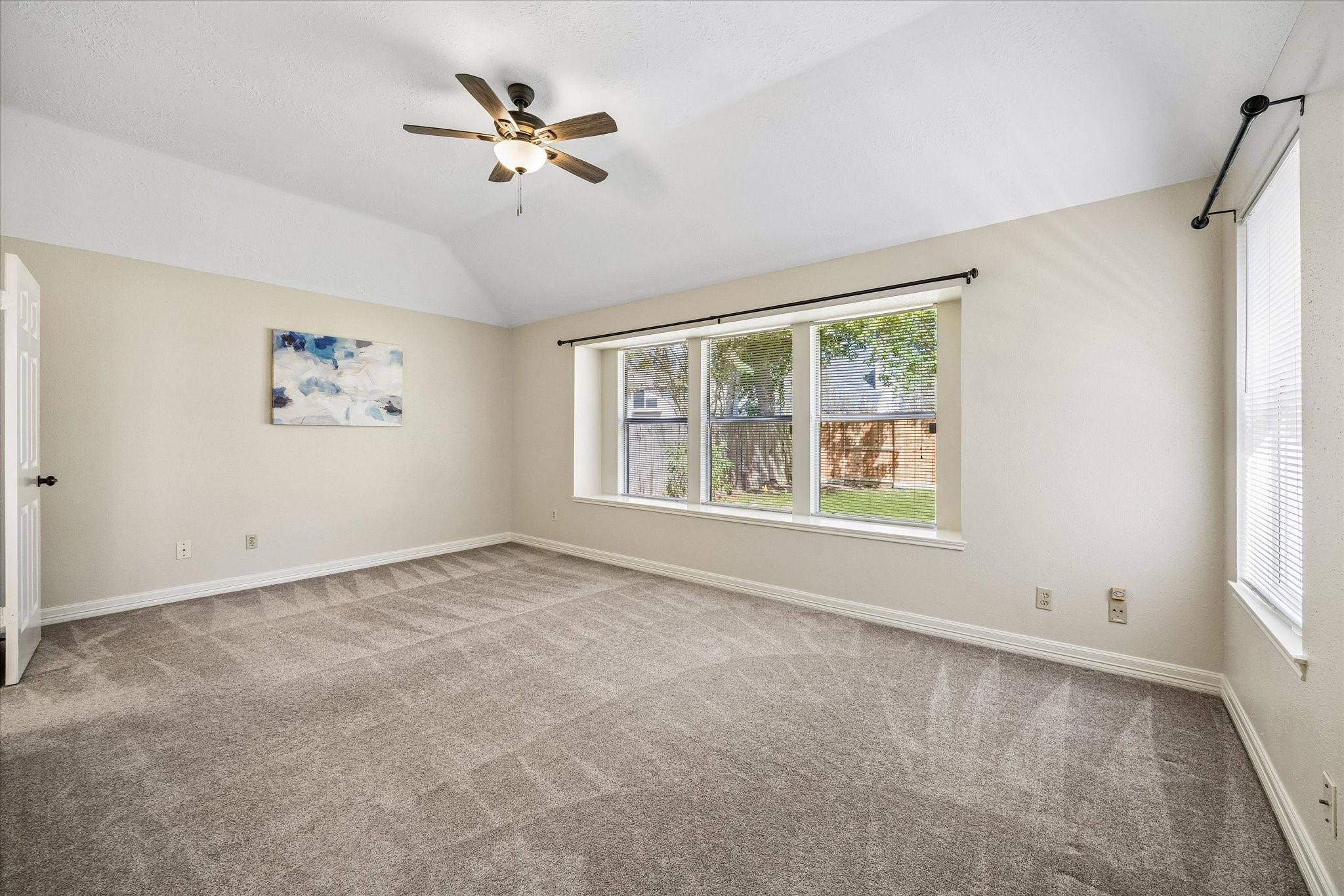 14427 Sun Harbor Drive, Houston, TX 77062