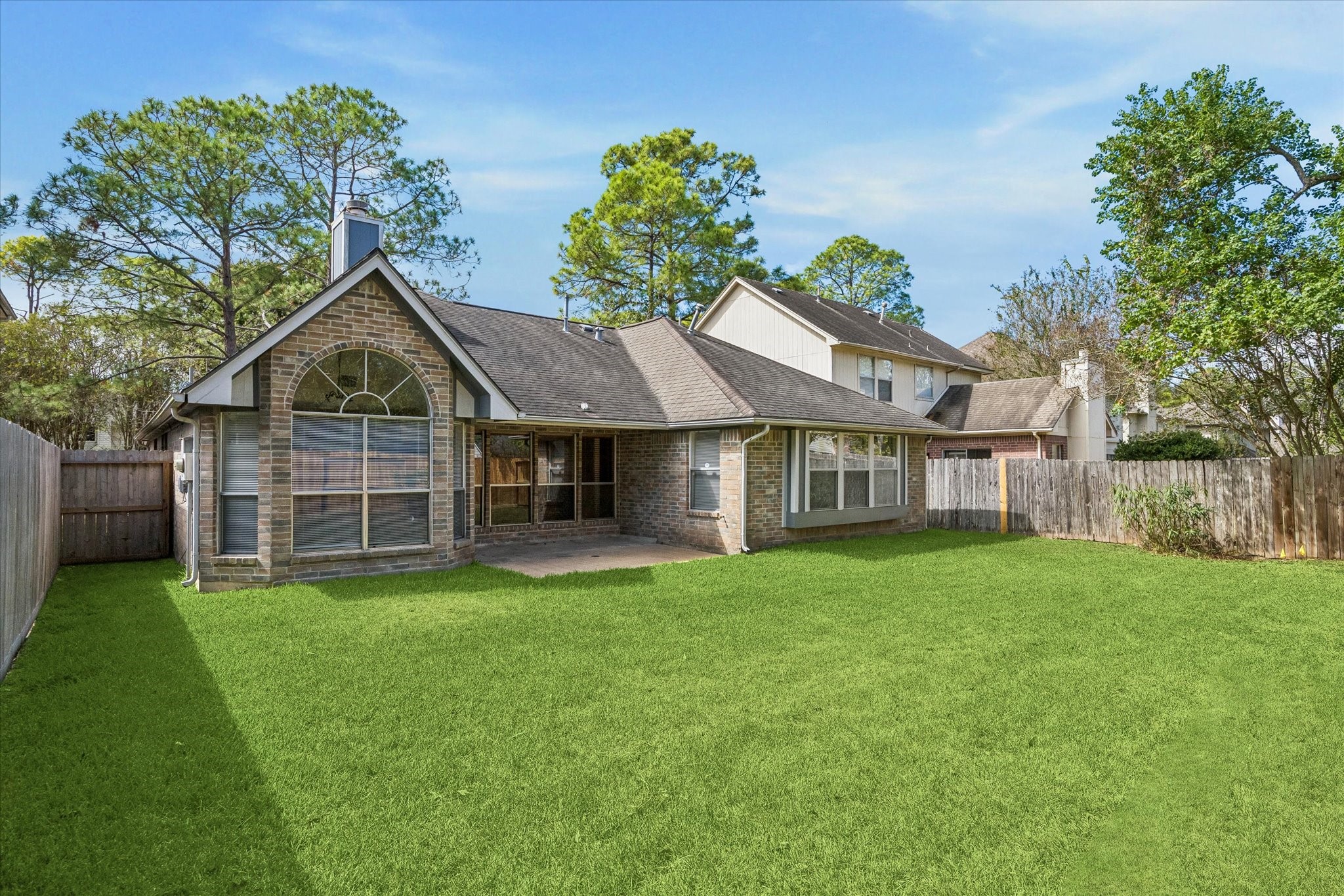 14427 Sun Harbor Drive, Houston, TX 77062
