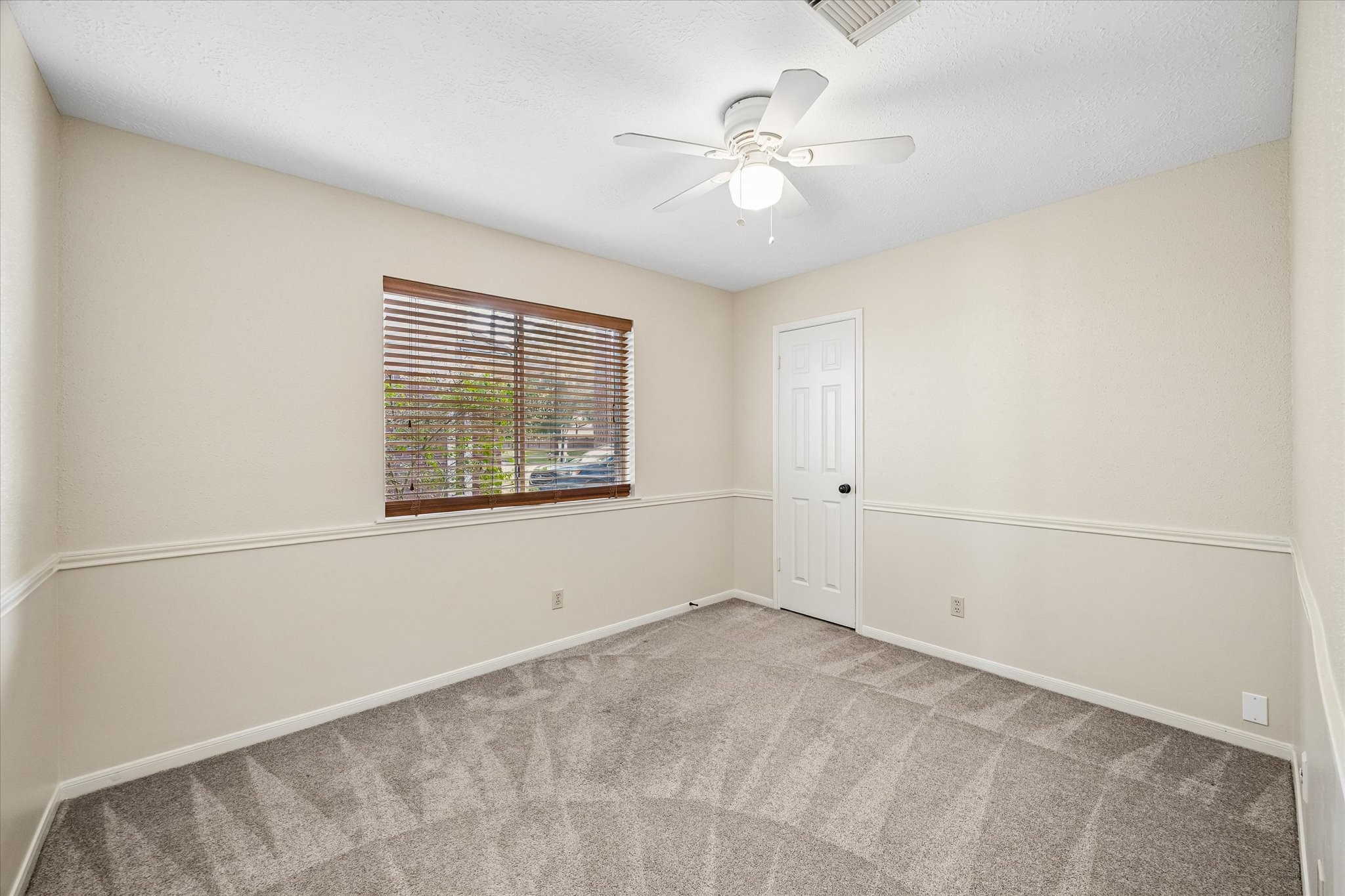 14427 Sun Harbor Drive, Houston, TX 77062