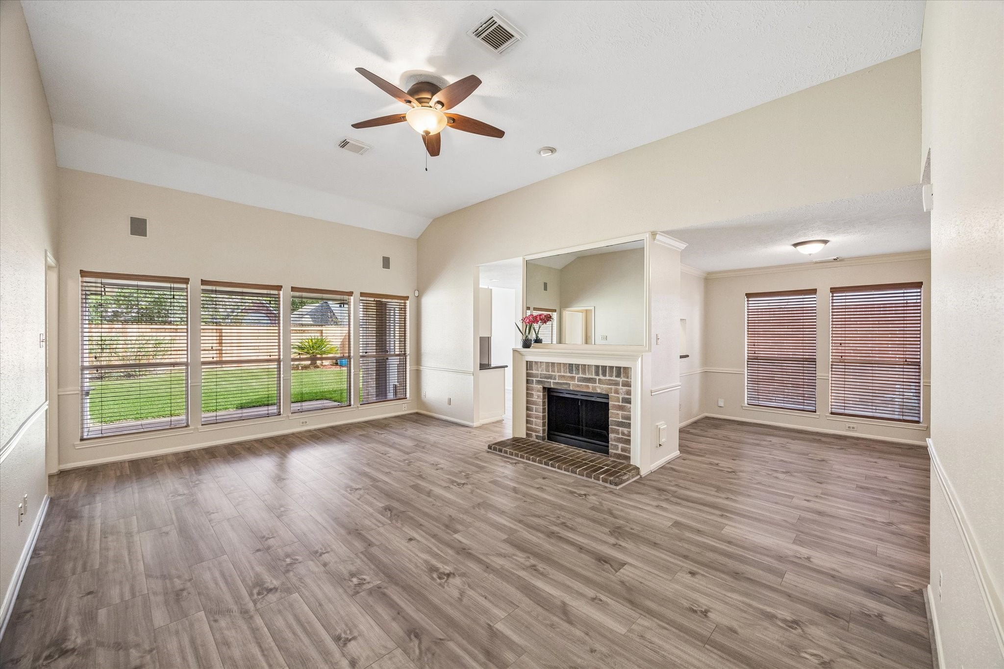 14427 Sun Harbor Drive, Houston, TX 77062