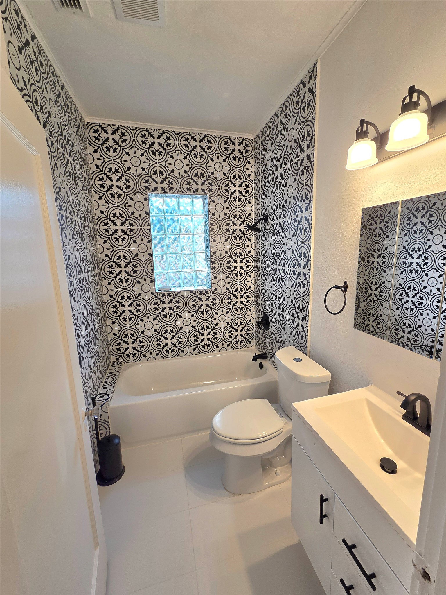Guest bath