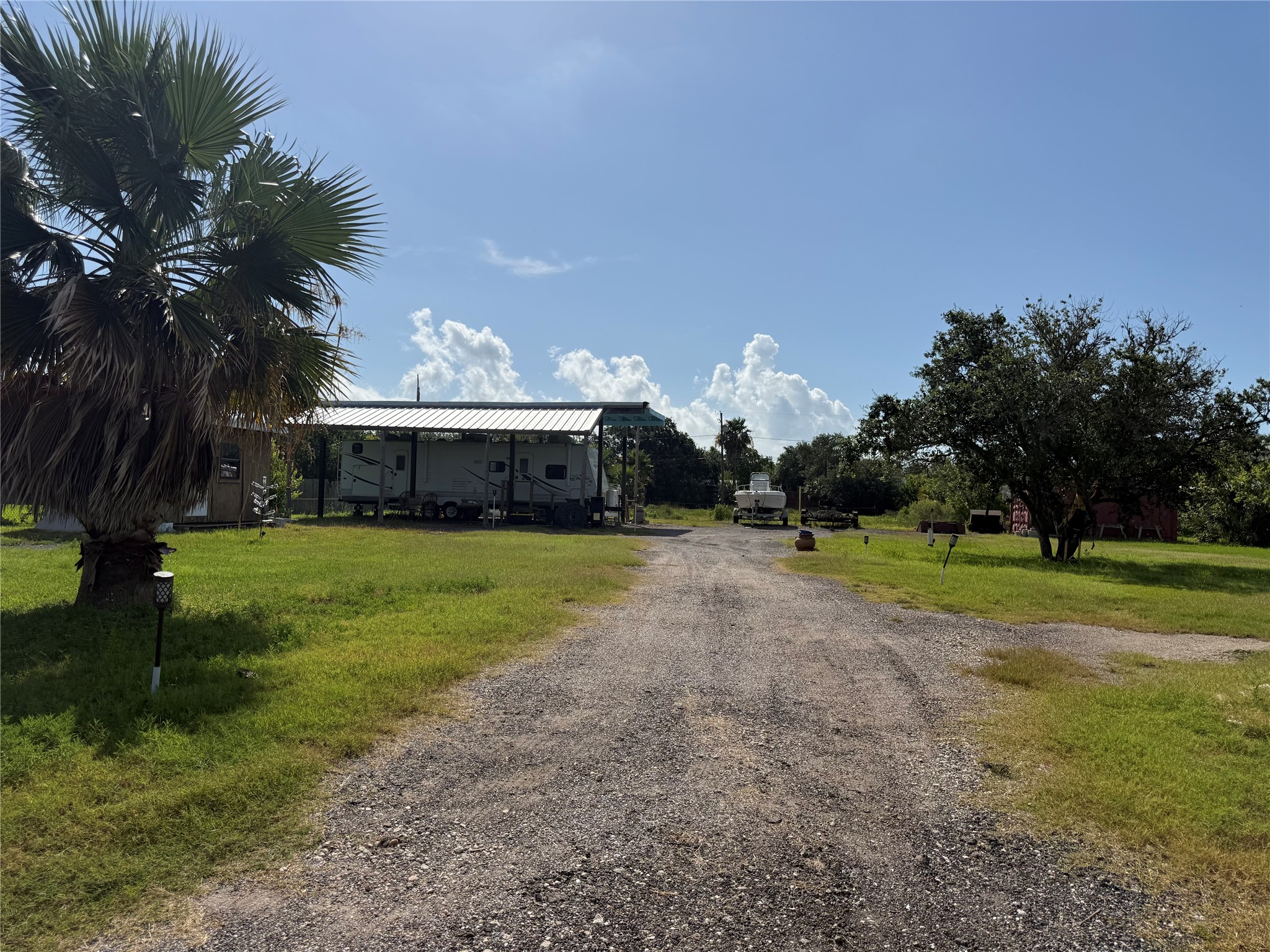 1021 17th Street, San Leon, TX 77539 1021 17th Street, San Leon, TX 77539