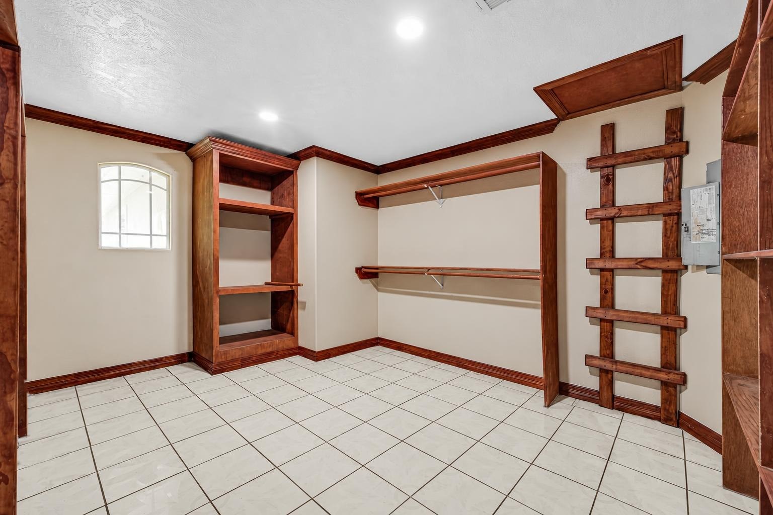 22638 Walnut Drive, Porter, TX 77365