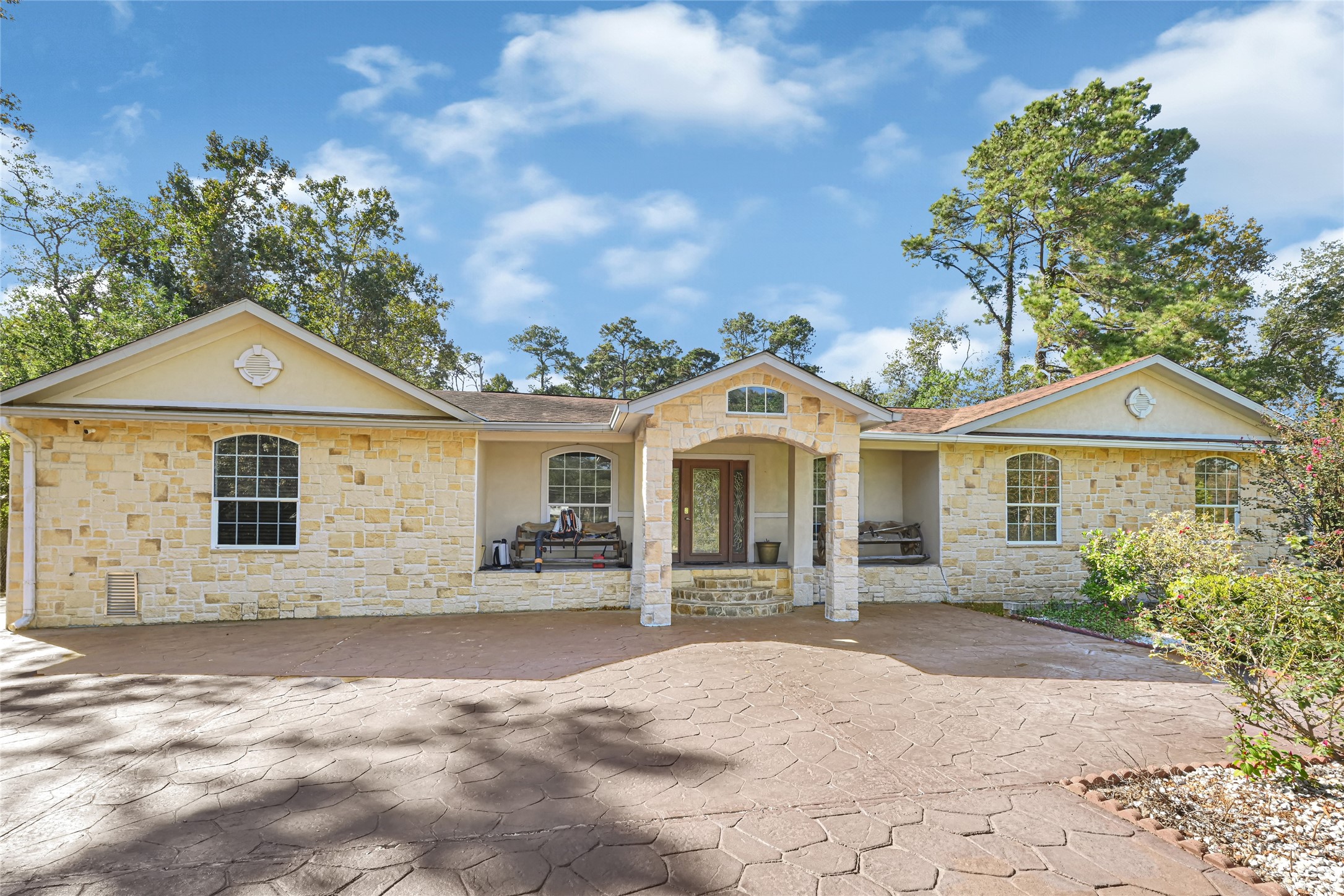 22638 Walnut Drive, Porter, TX 77365