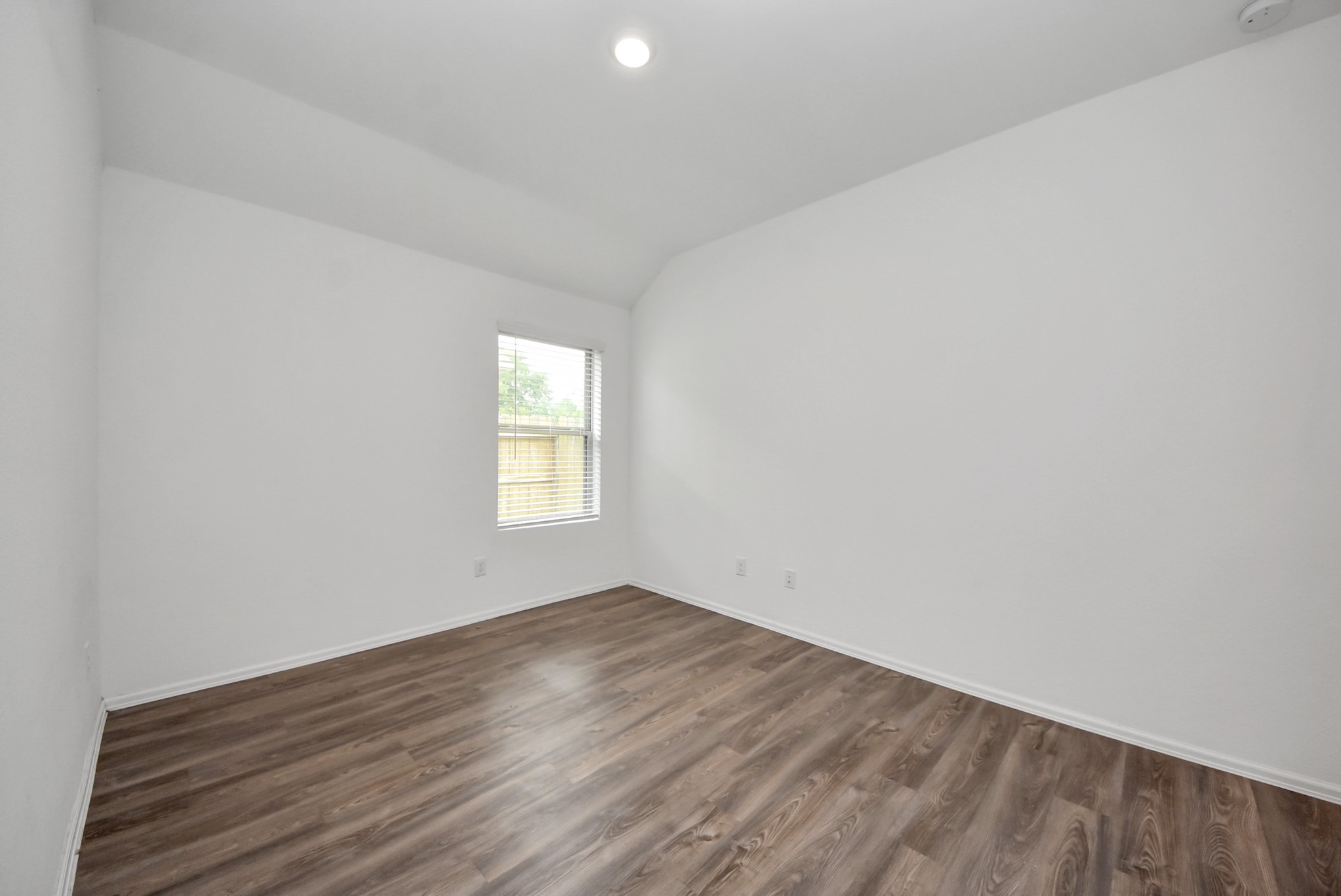 14235 Elrington Hollow Trail, Fresno, TX 77583