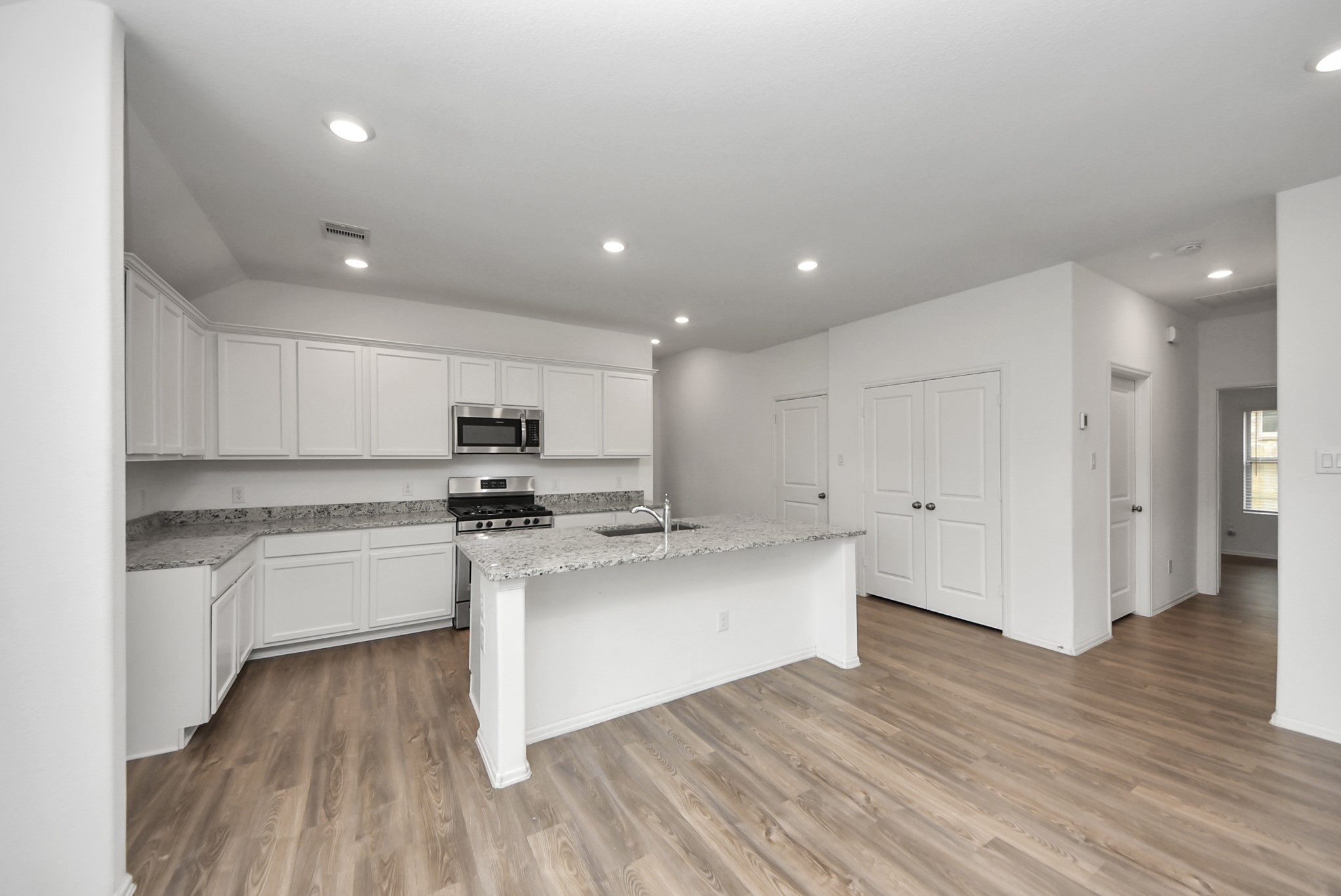14235 Elrington Hollow Trail, Fresno, TX 77583 14235 Elrington Hollow Trail, Fresno, TX 77583