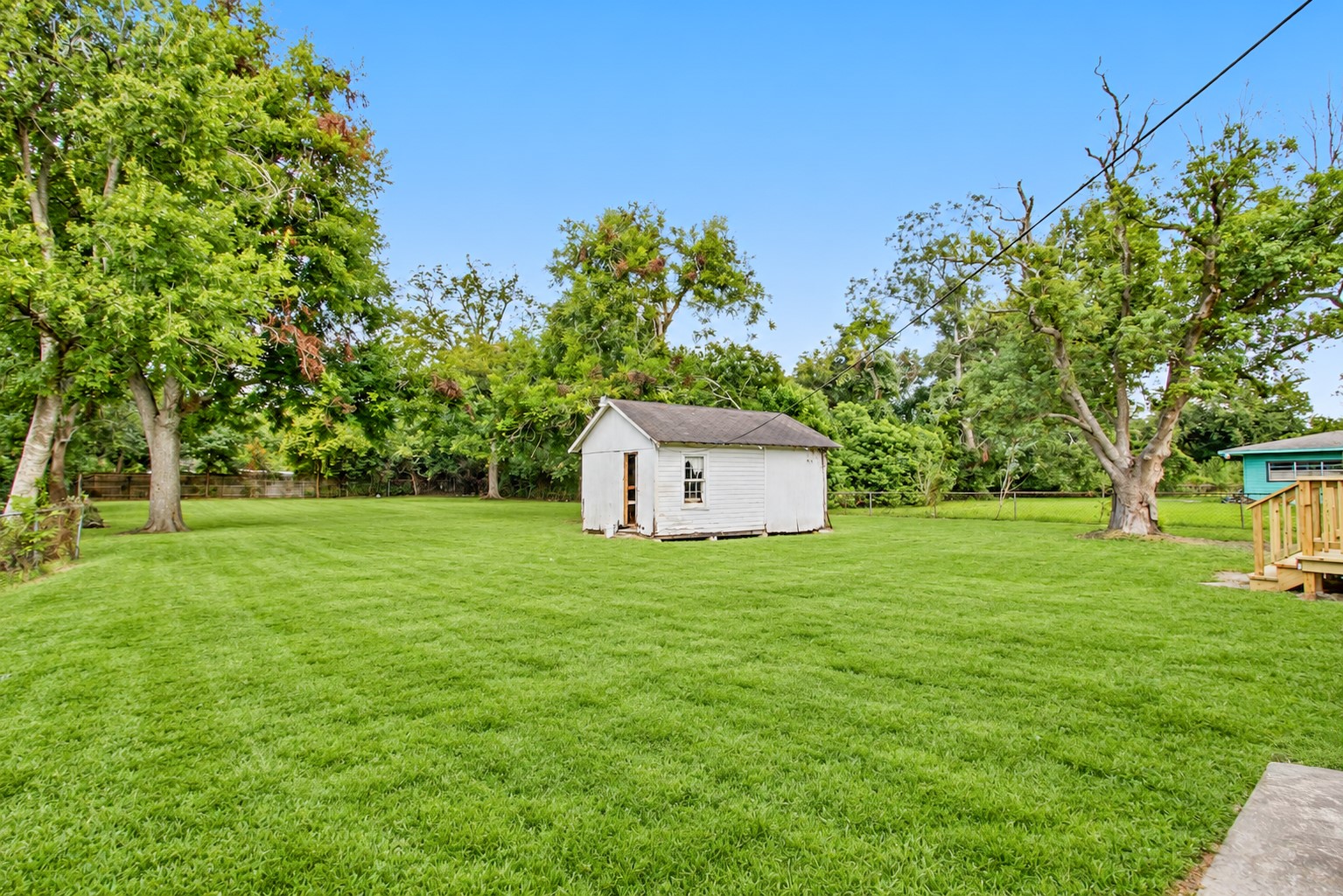 1118 Lake Road, La Marque, TX 77568
