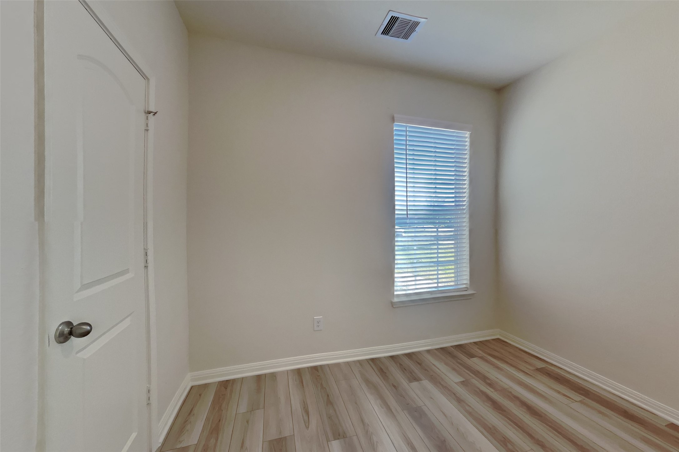 404 Lone Rider Drive, Katy, TX 77493
