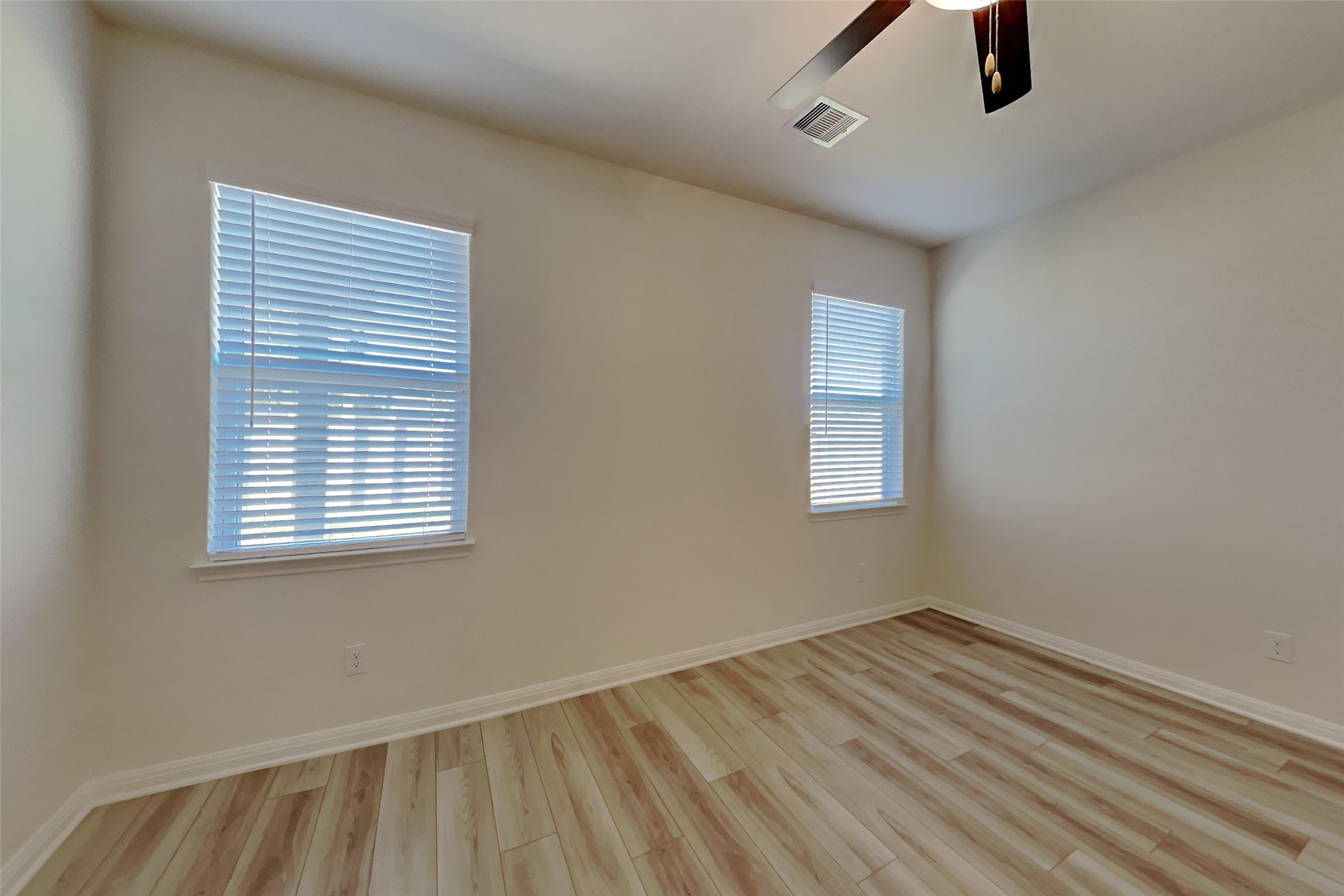 404 Lone Rider Drive, Katy, TX 77493