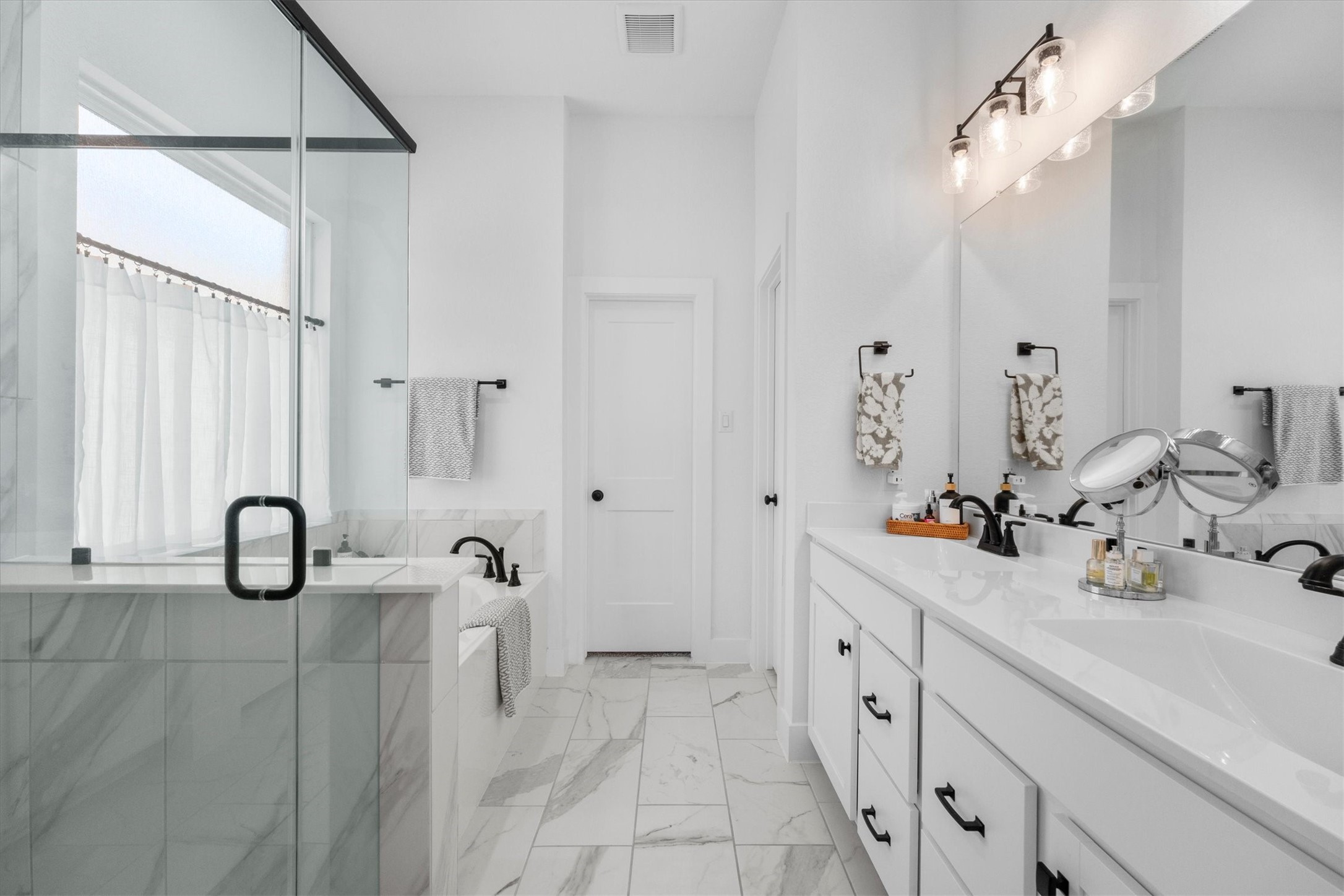 183 Lukewood Circle, Conroe, TX 77318