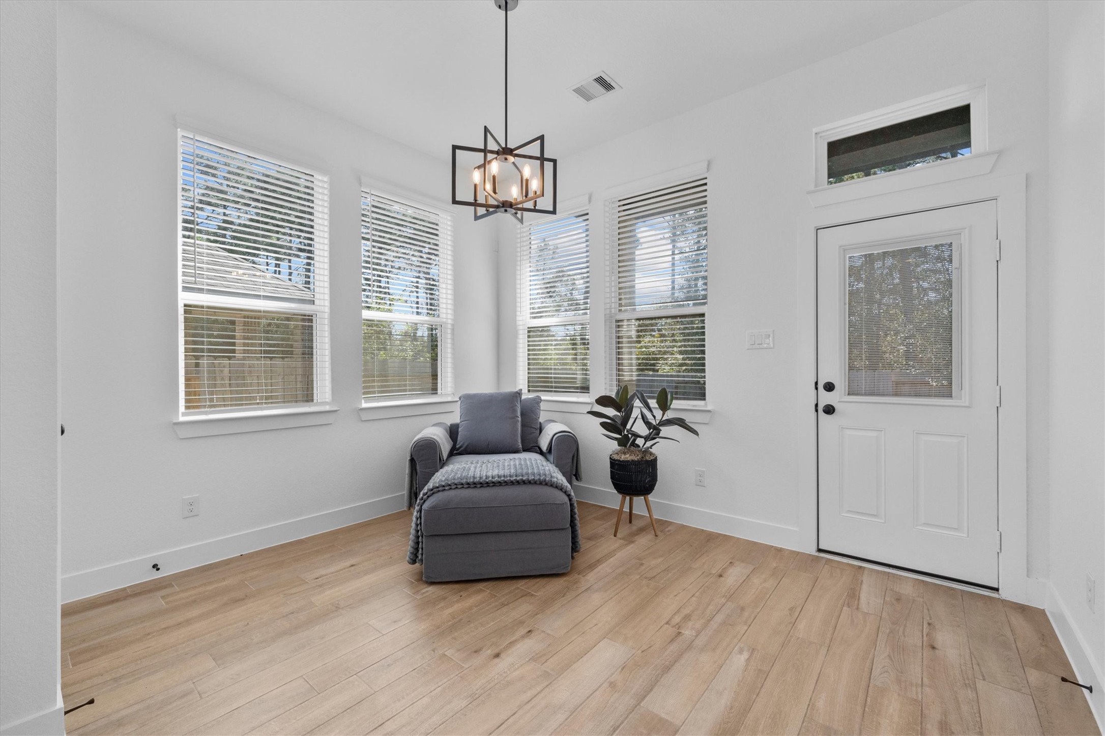 183 Lukewood Circle, Conroe, TX 77318