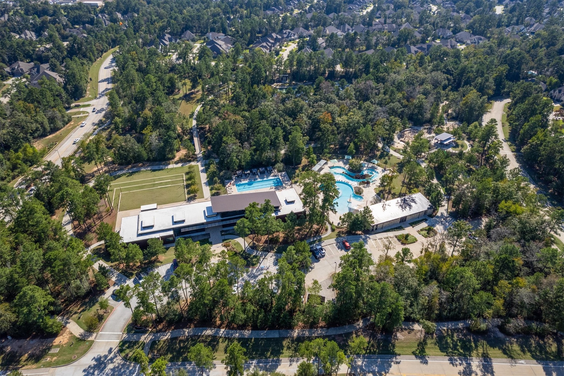 183 Lukewood Circle, Conroe, TX 77318