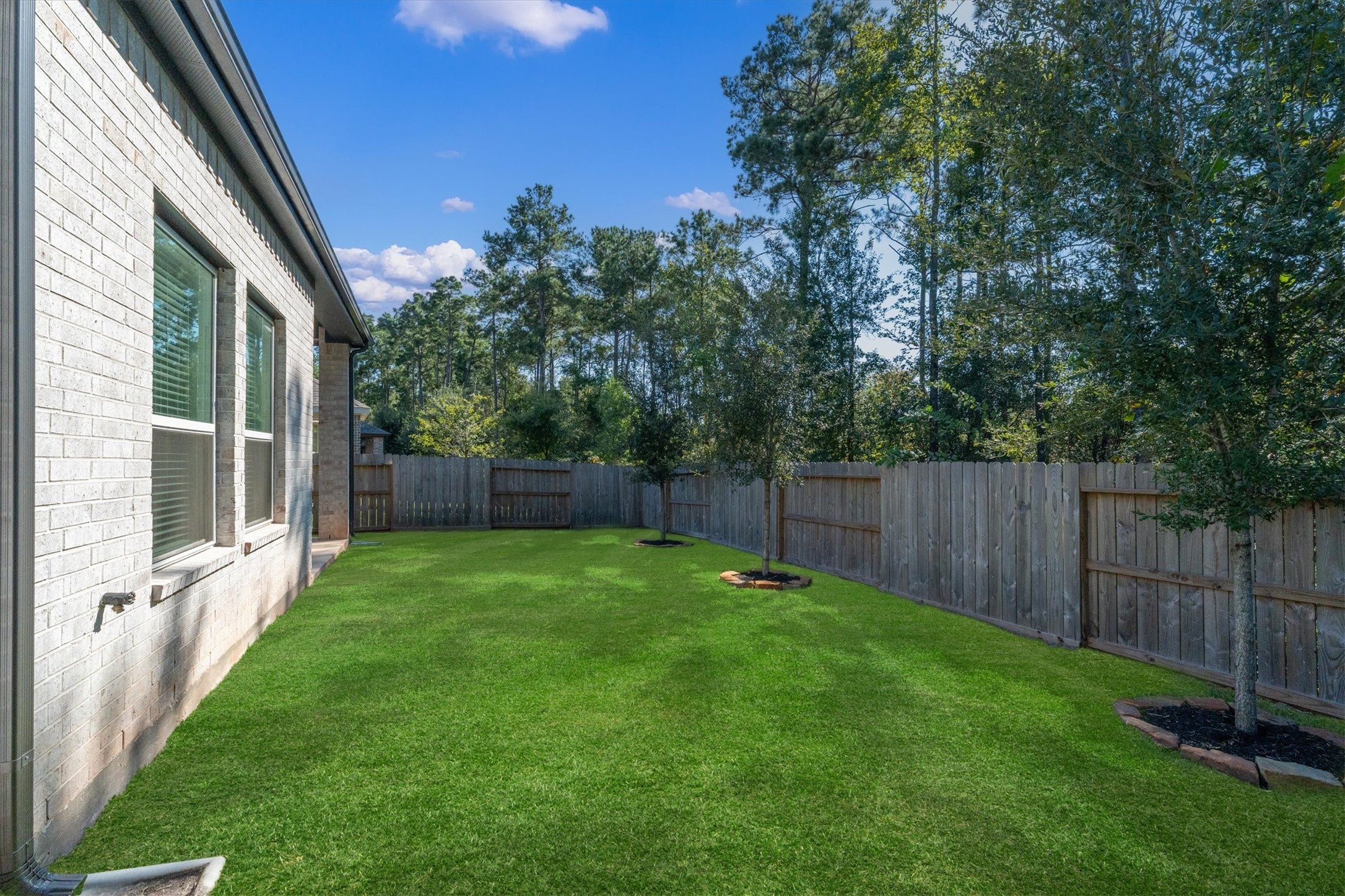 183 Lukewood Circle, Conroe, TX 77318