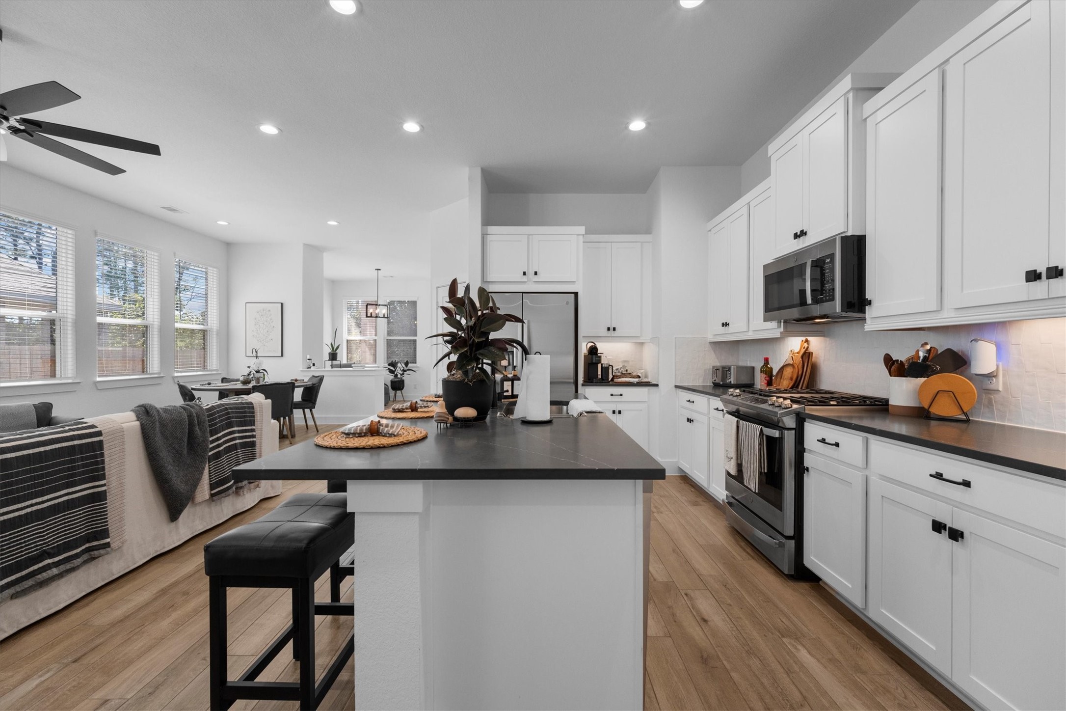 183 Lukewood Circle, Conroe, TX 77318