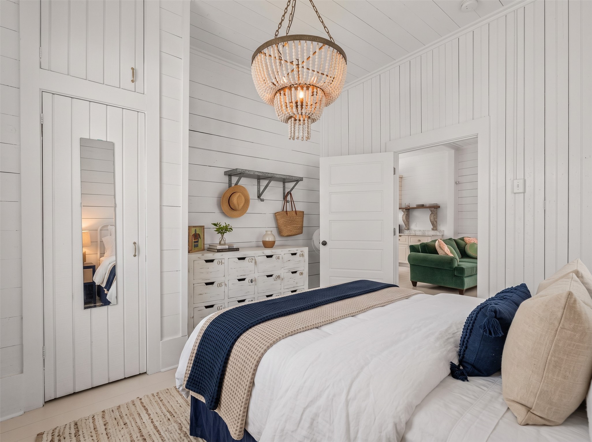 Secondary bedroom with natural light and flexible space.