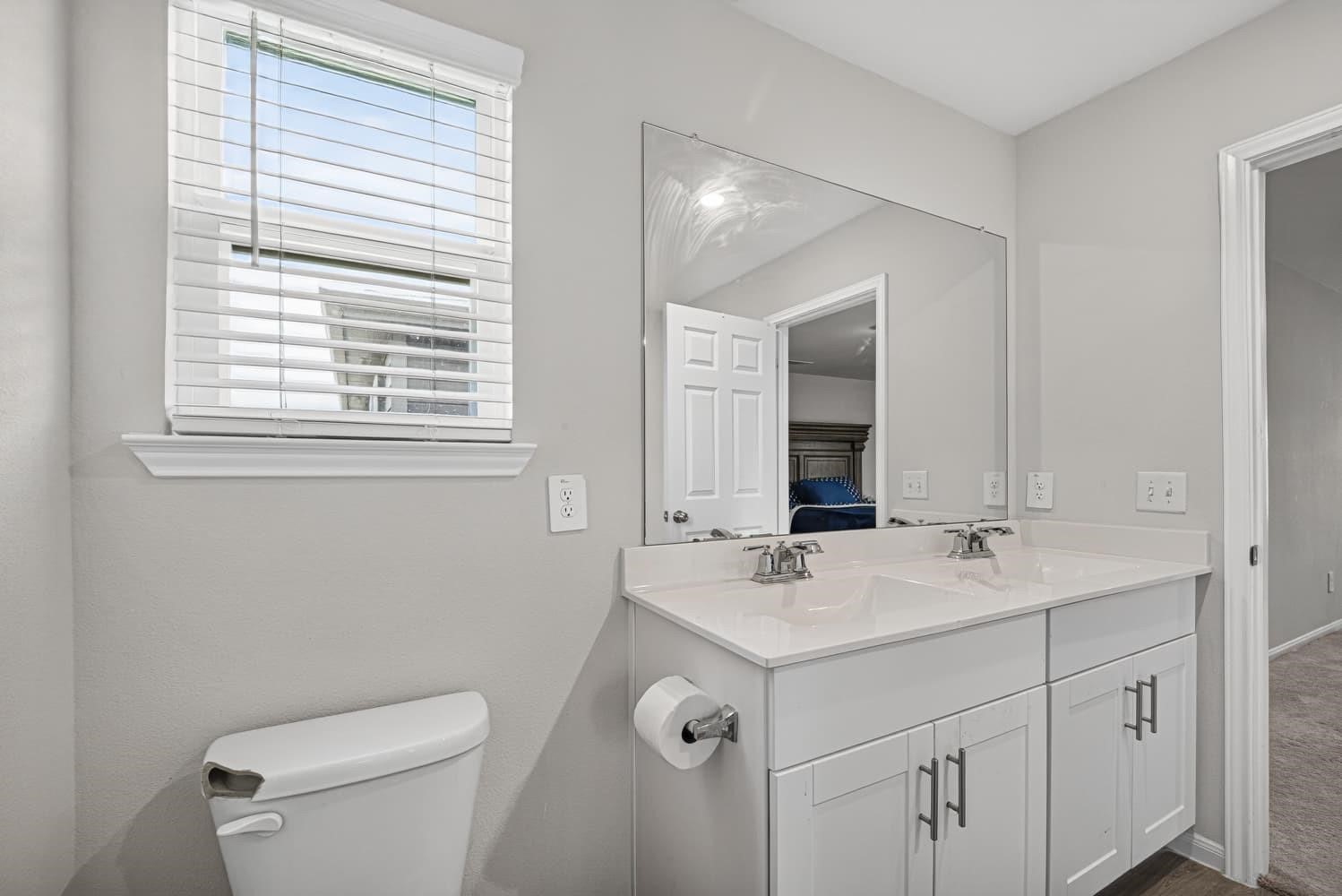 6903 Hobby Wind Ridge Drive, Houston, TX 77075