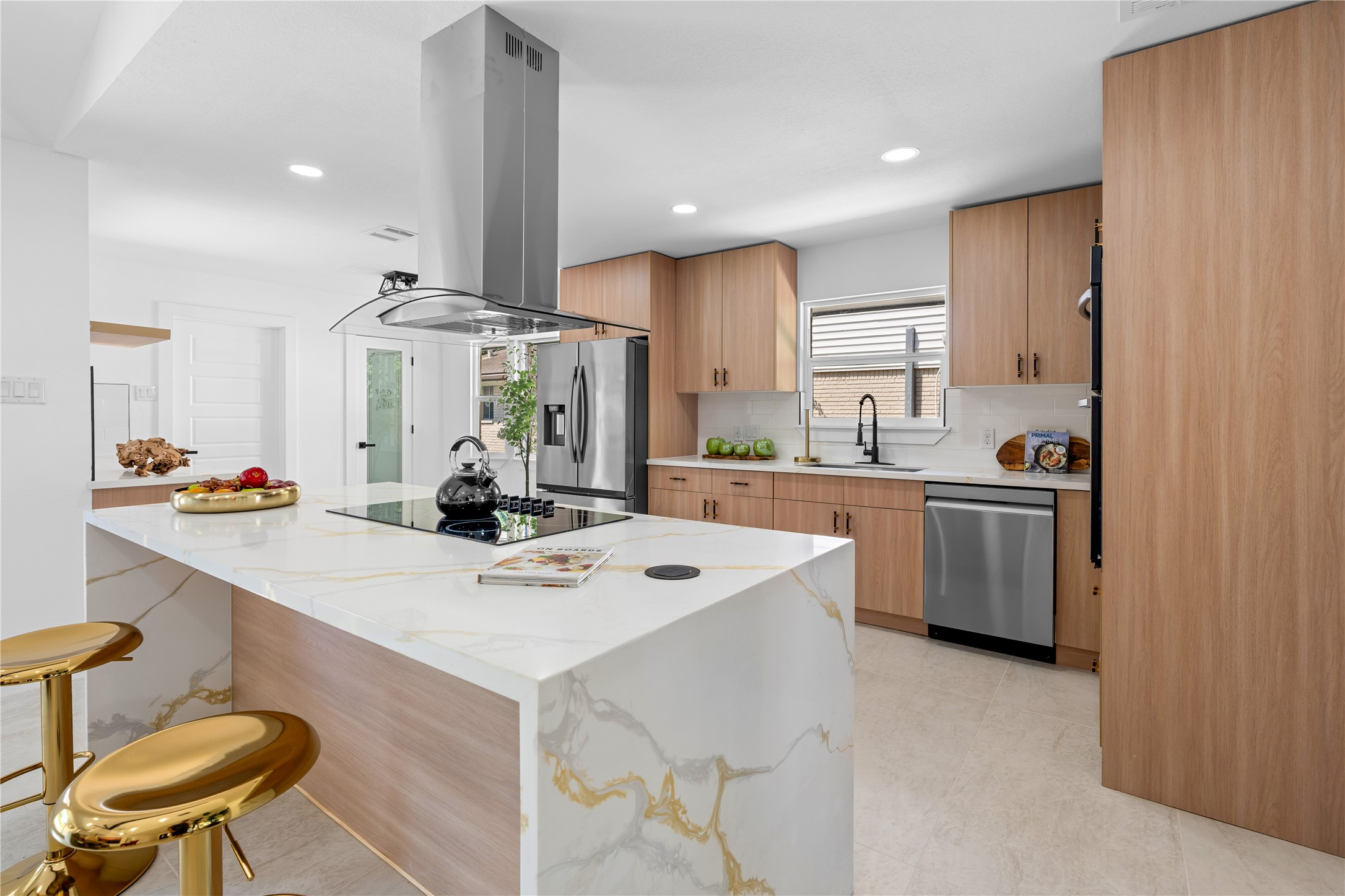 5751 Jason Street, Houston, TX 77096