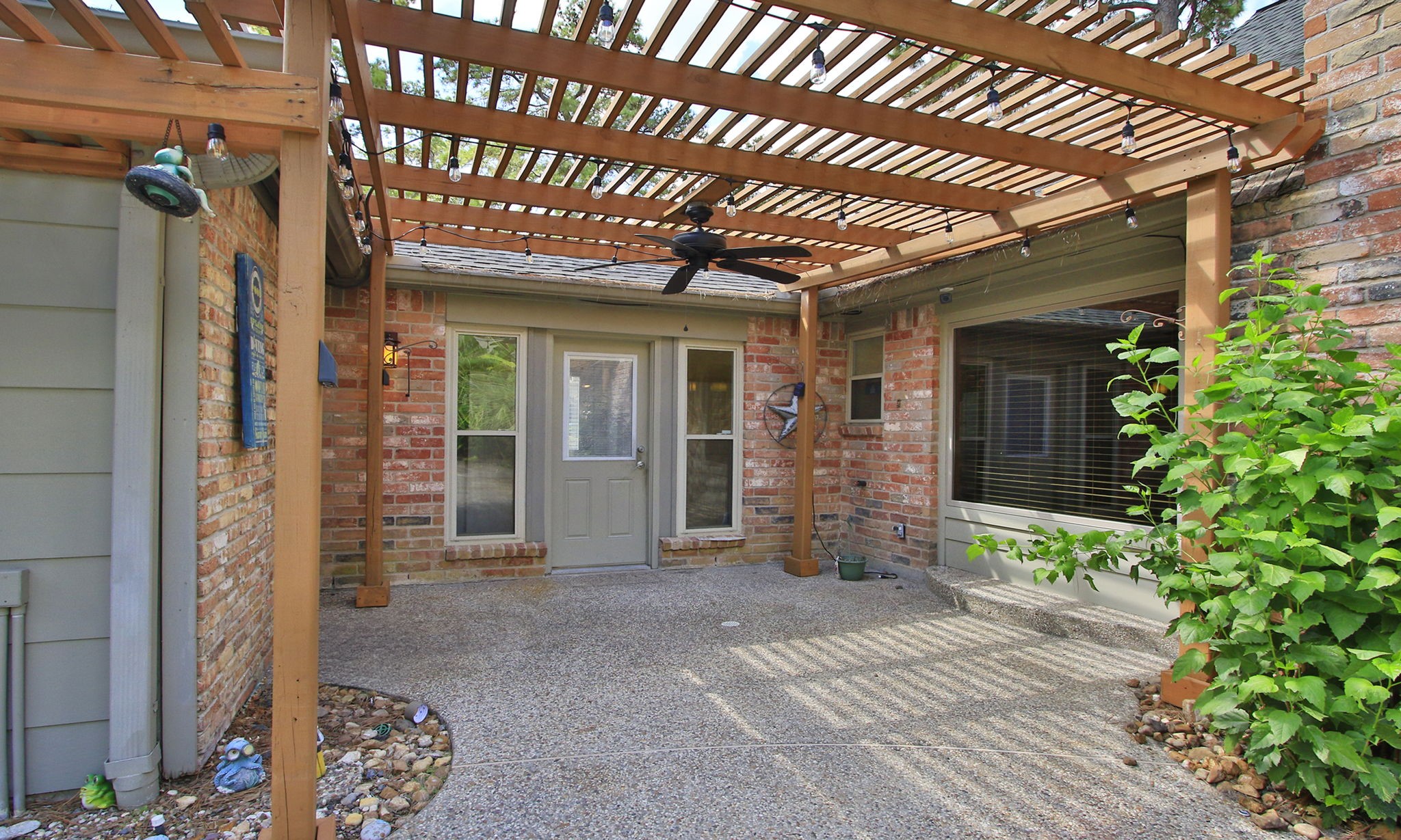 5711 Nodaway Lane, Spring, TX 77379
