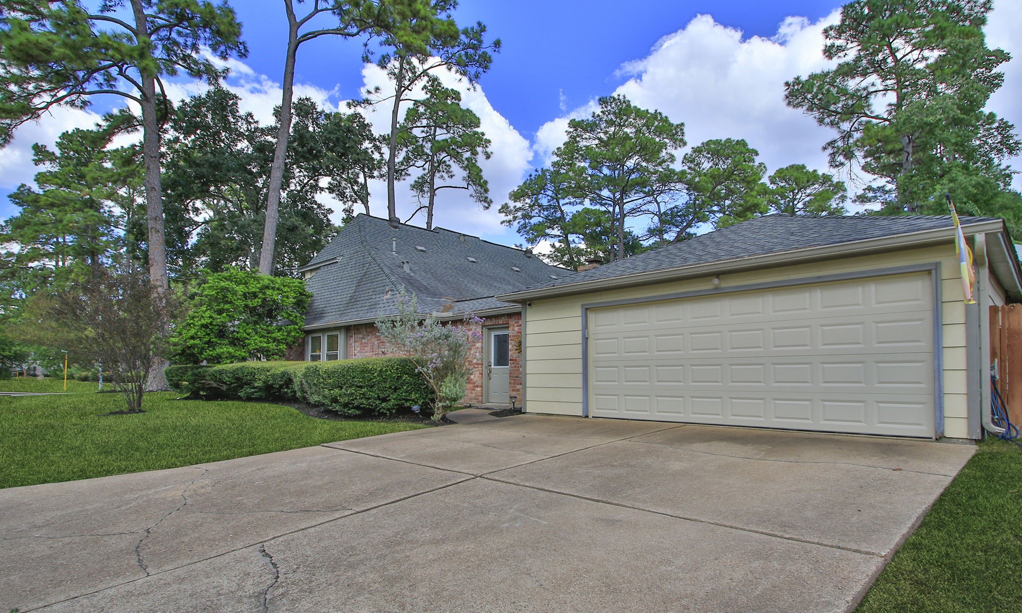5711 Nodaway Lane, Spring, TX 77379 5711 Nodaway Lane, Spring, TX 77379