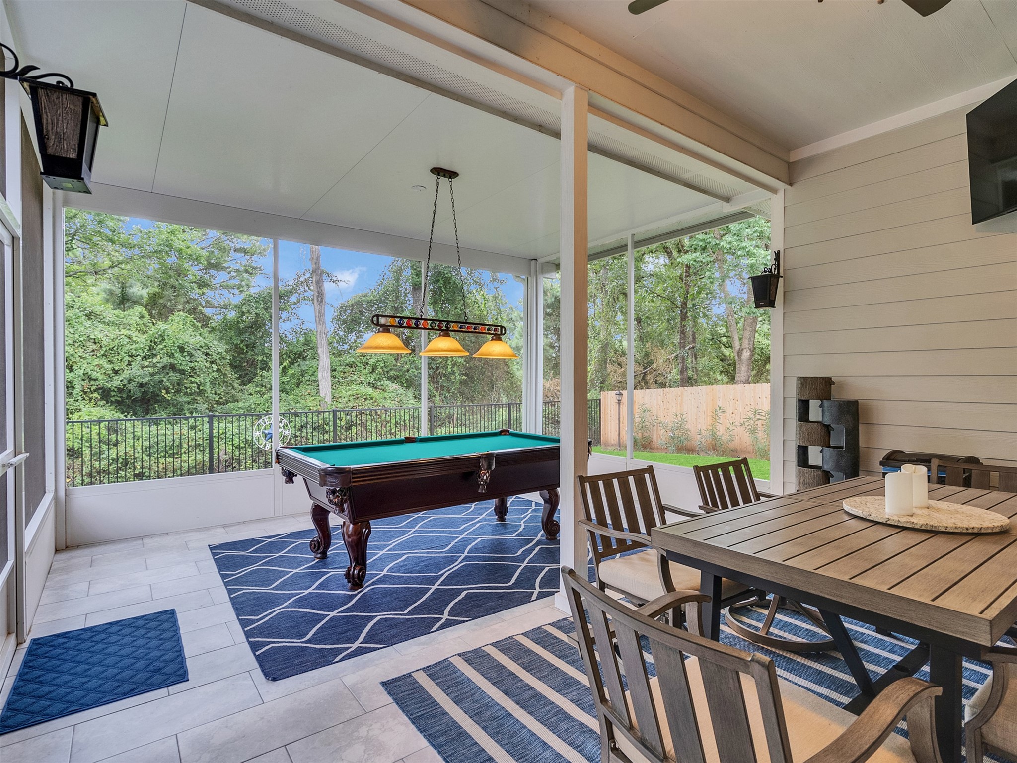 49 Wyndemere Drive, Montgomery, TX 77356