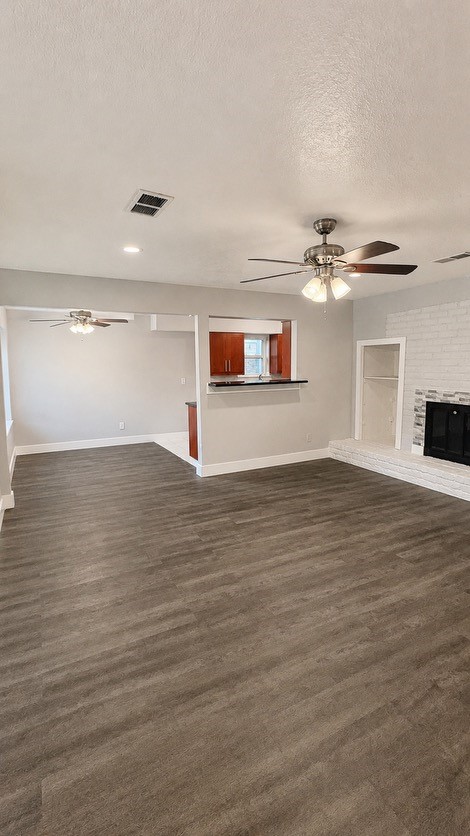 Living and dining room view from back doir