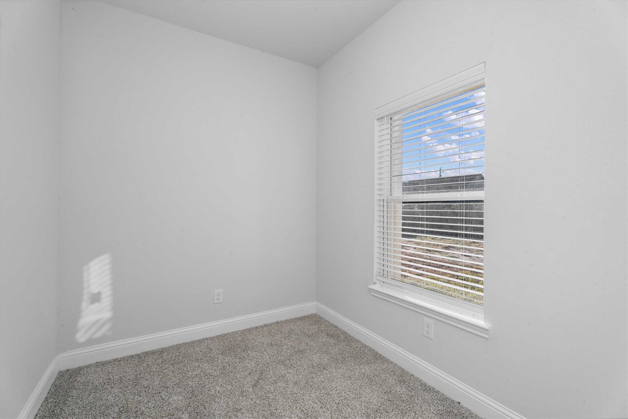 This home is currently under construction, with the opportunity to select your preferred exterior and interior finishes. Please contact our Sales Consultant for full details, available selections, and current availability. Photo shown is a sample of a recently completed home and is for reference only.