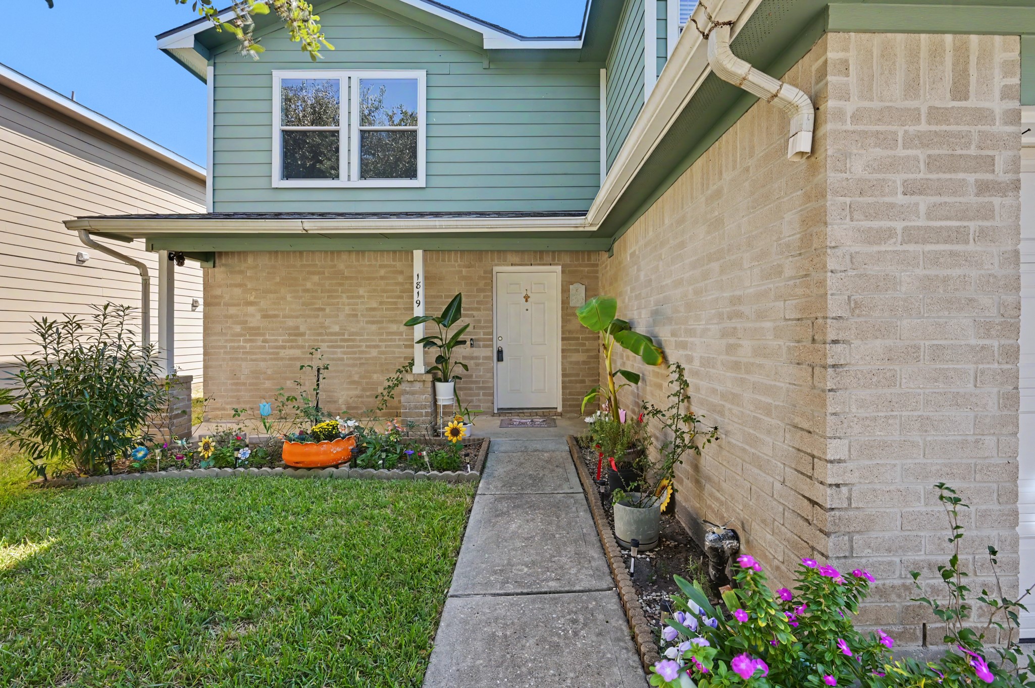 1819 Emerald Pathway Drive, Spring, TX 77388