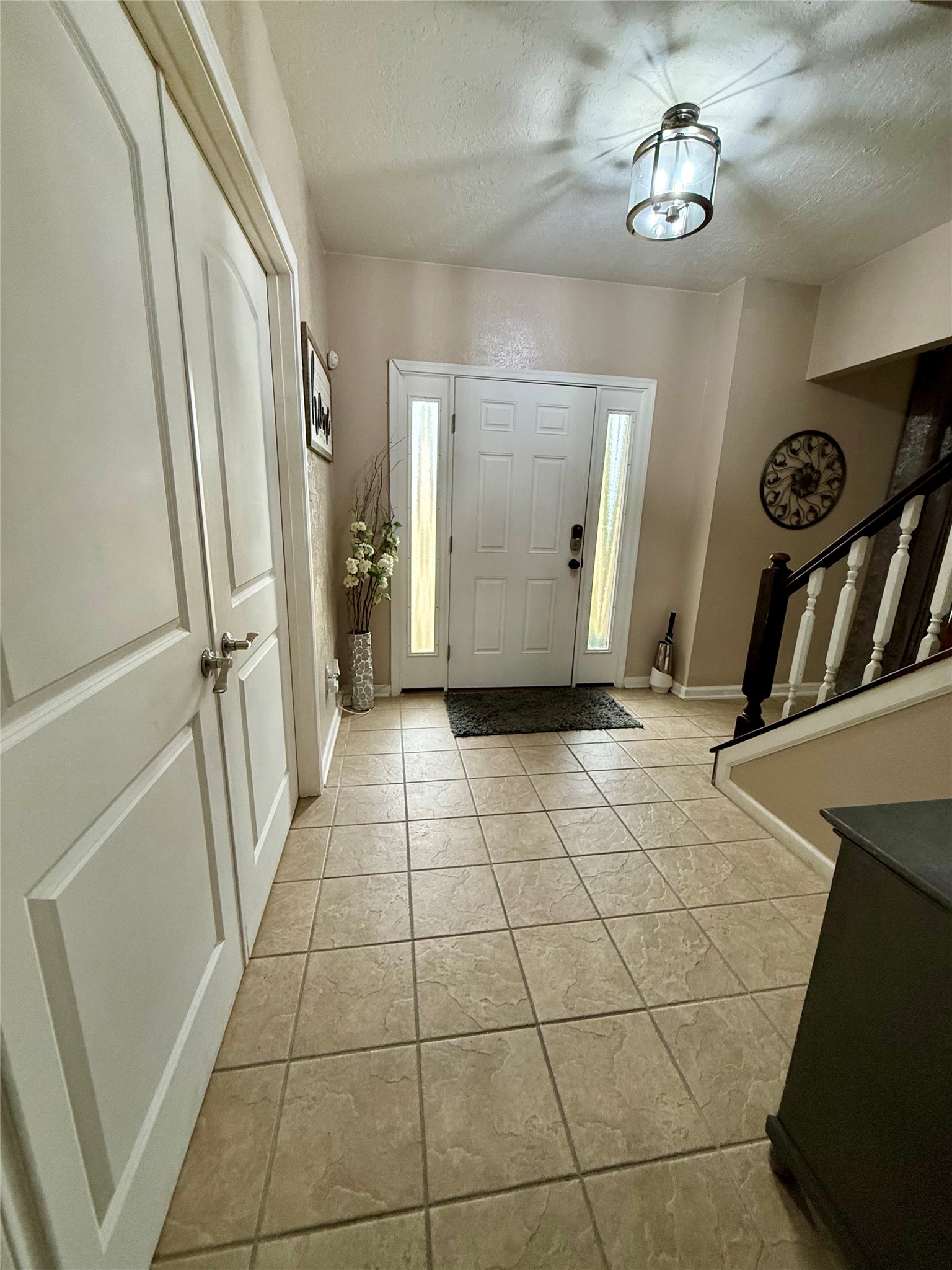 16607 Rainbow Lake Road, Houston, TX 77095