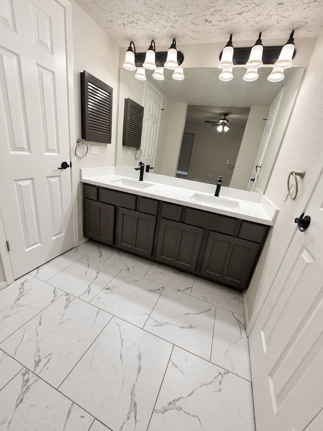9230 Baronsmede Drive, Houston, TX 77083