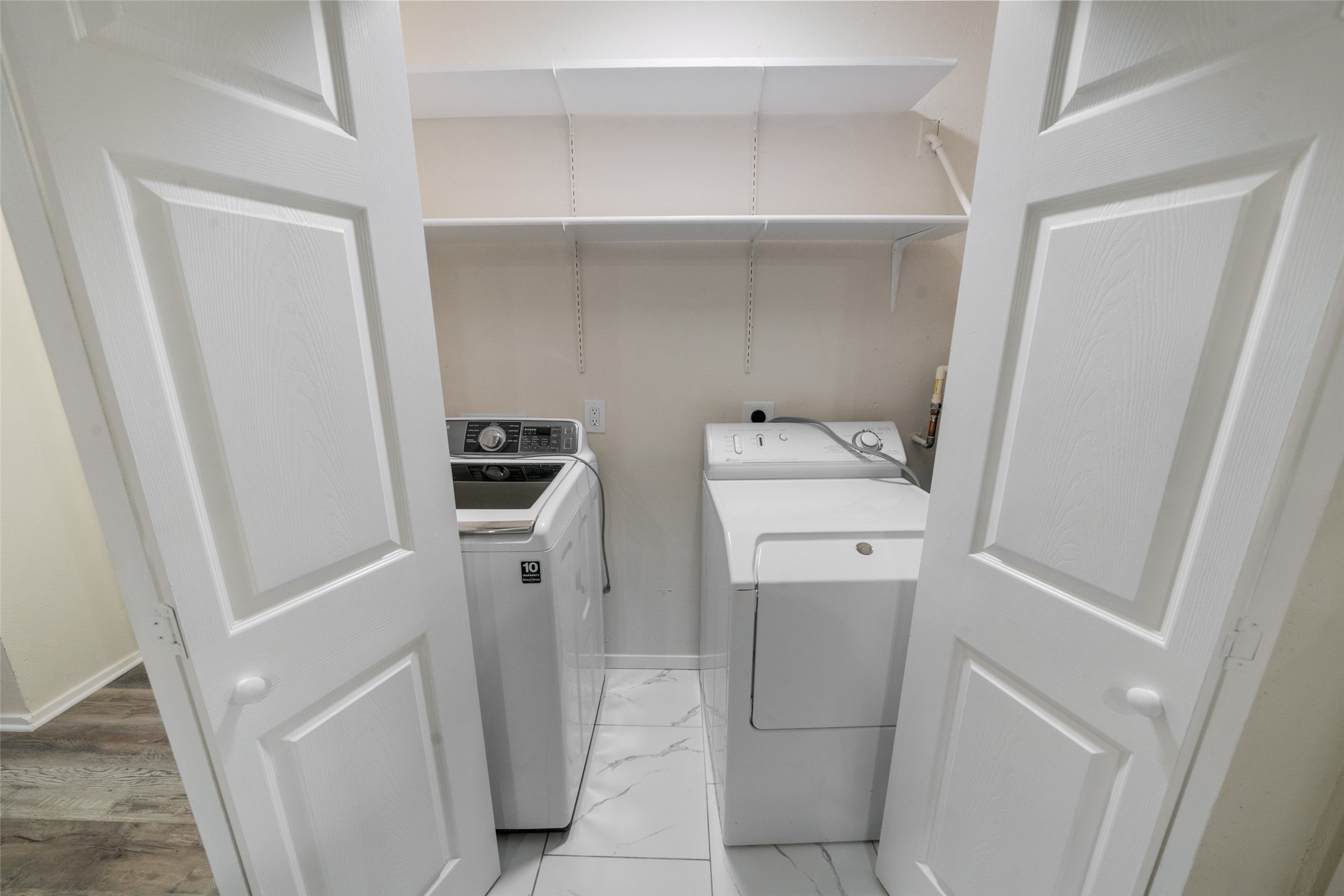 9230 Baronsmede Drive, Houston, TX 77083