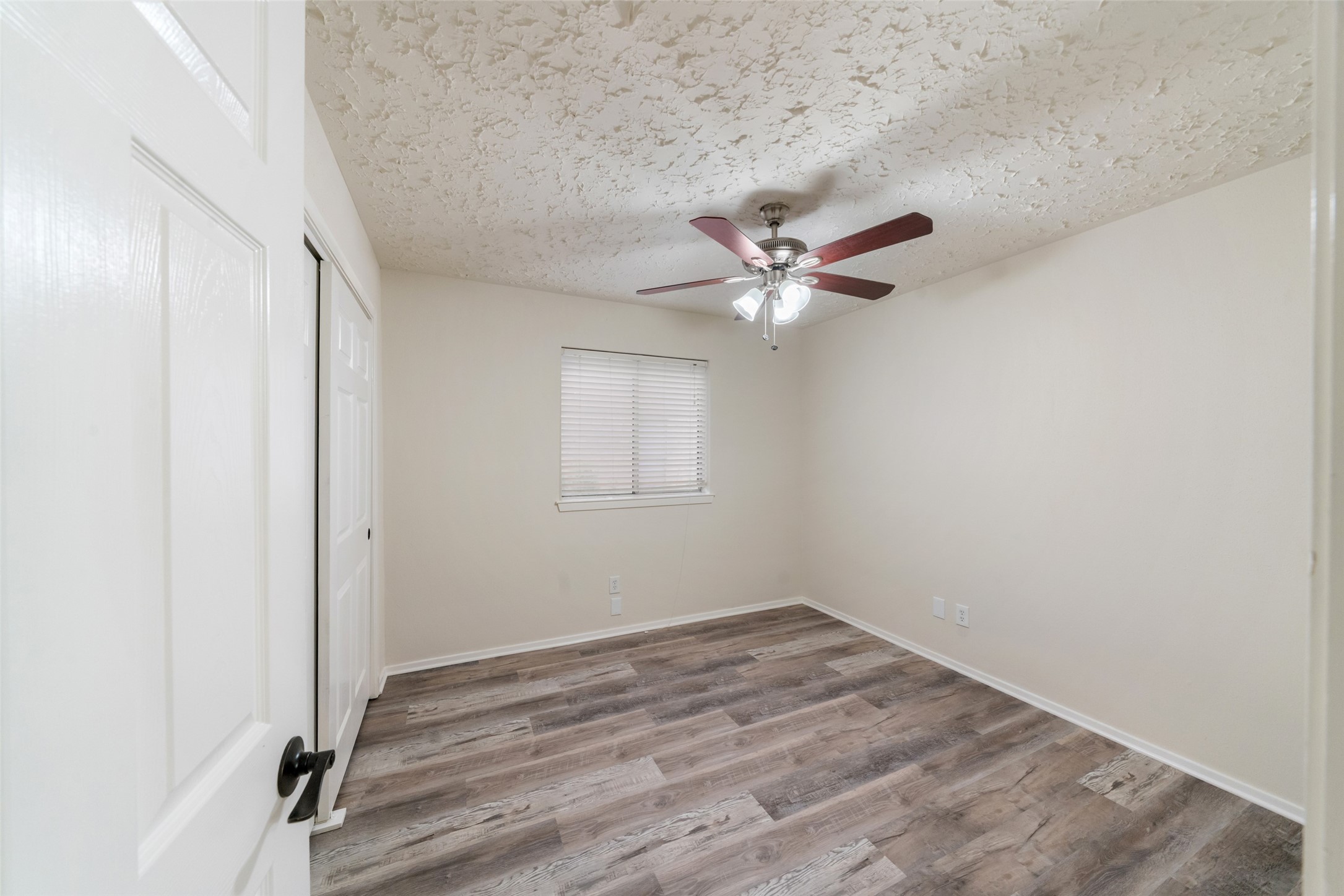 9230 Baronsmede Drive, Houston, TX 77083