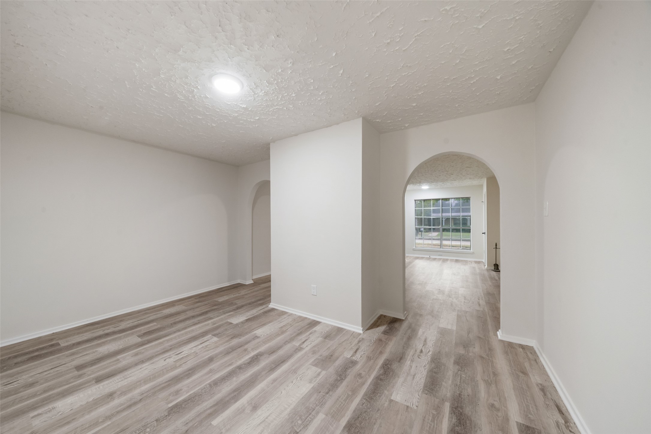9230 Baronsmede Drive, Houston, TX 77083