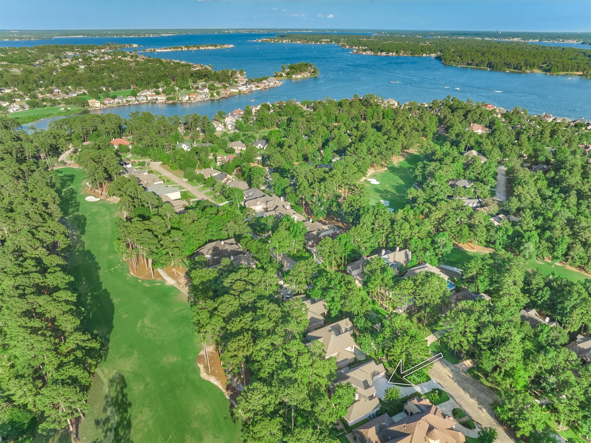 3073 Bentwater Drive, Montgomery, TX 77356