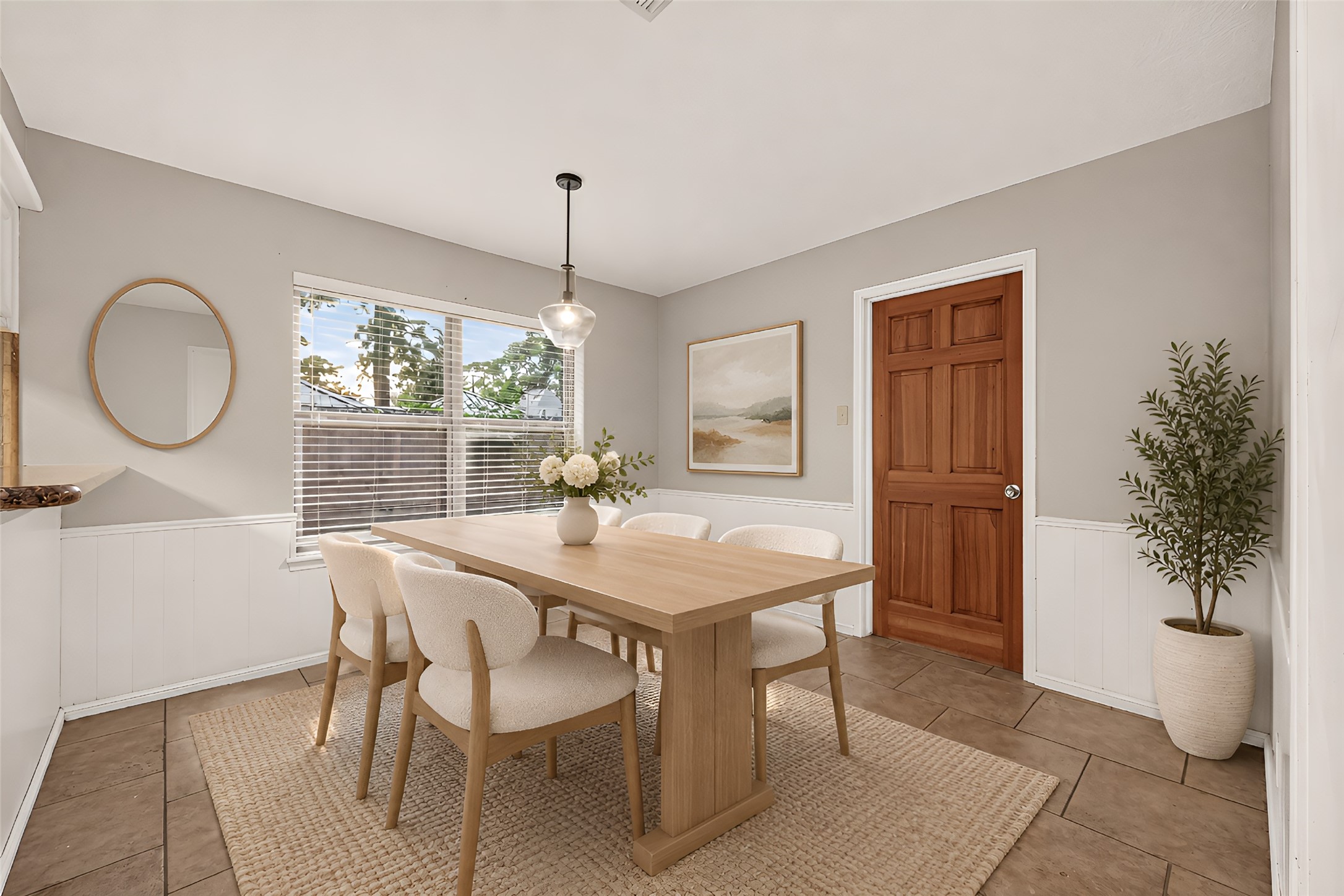 Breakfast area- Virtually staged
