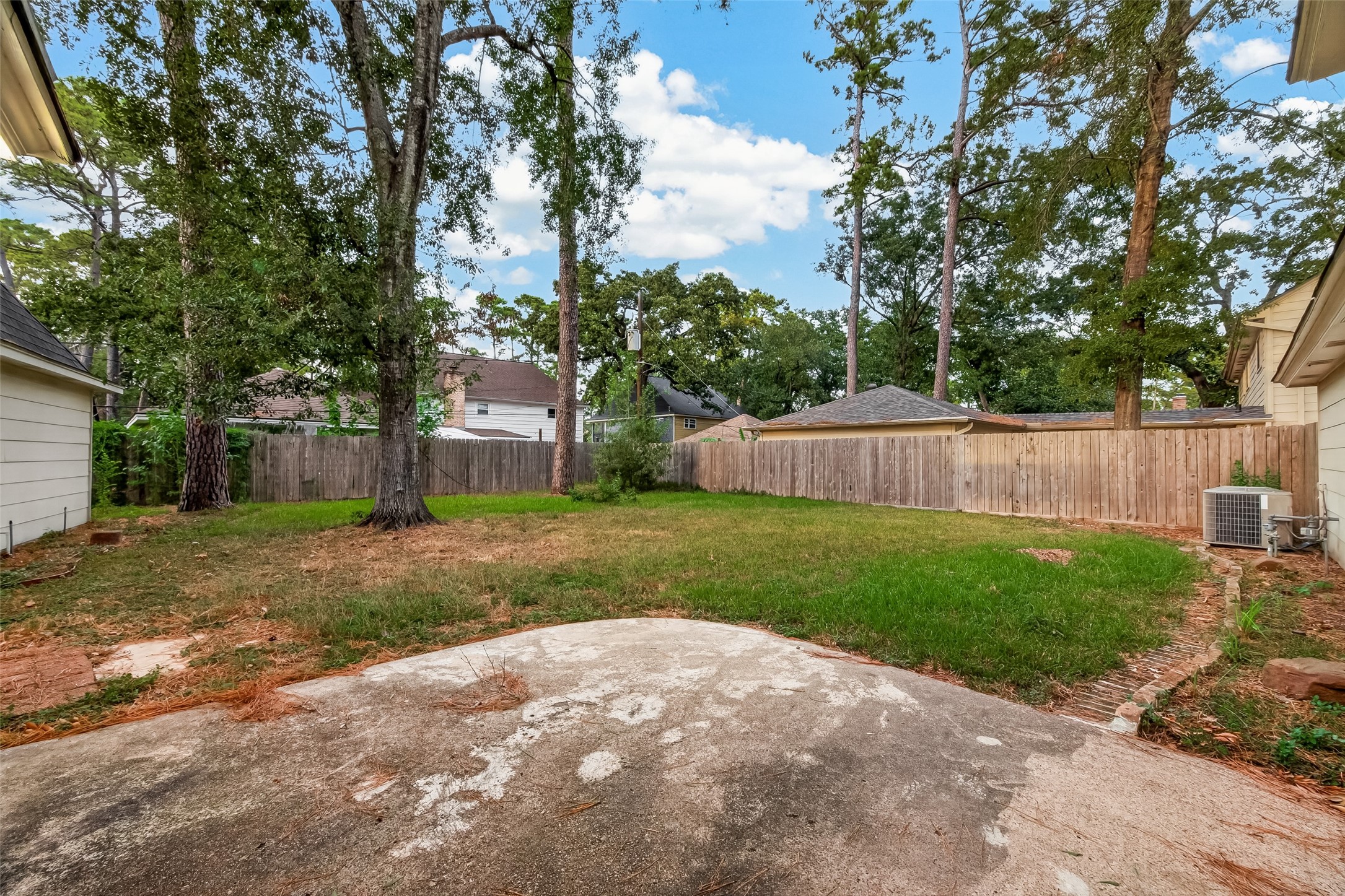 5410 Boyce Springs Drive, Houston, TX 77066