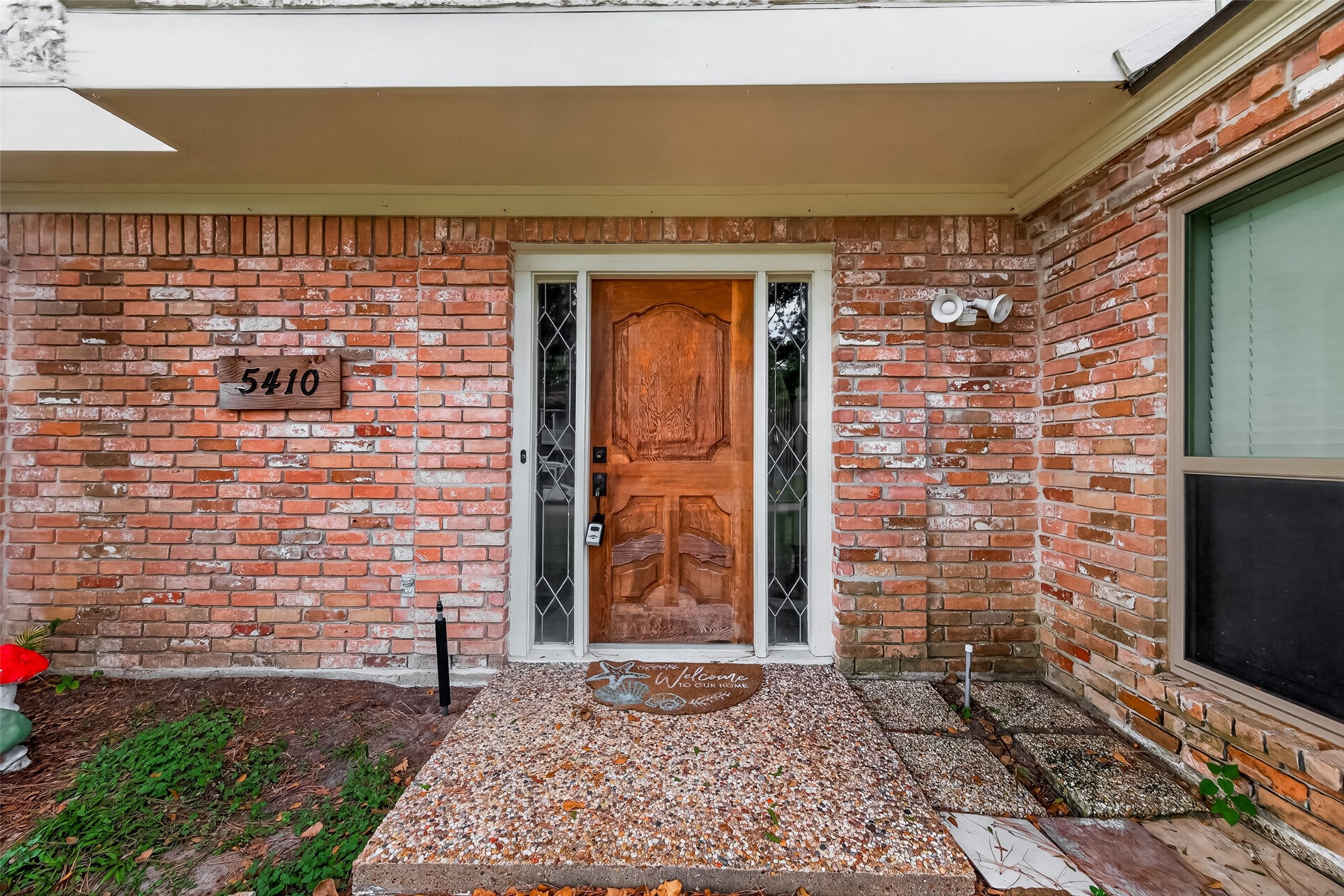 5410 Boyce Springs Drive, Houston, TX 77066