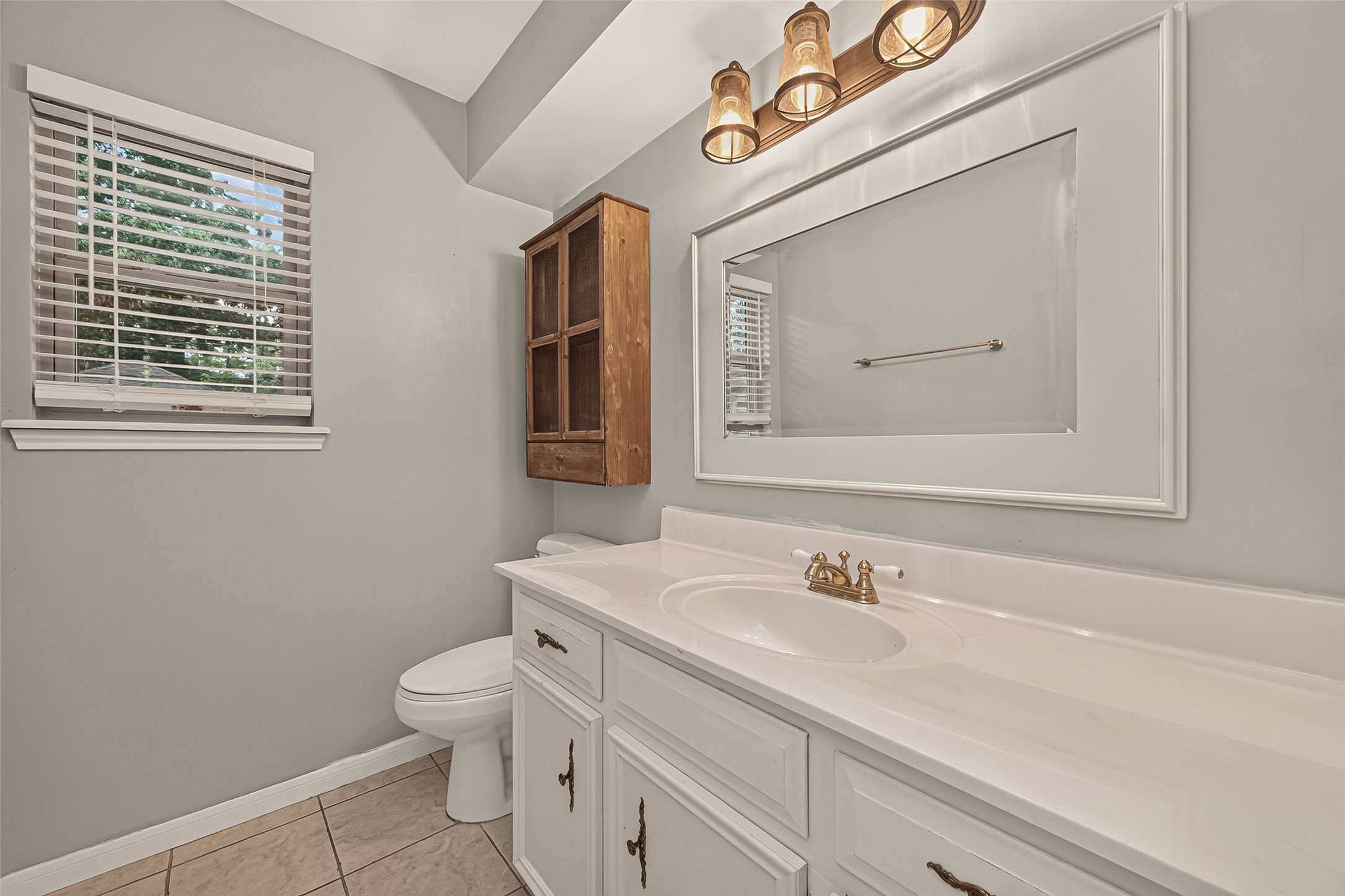Half bathroom