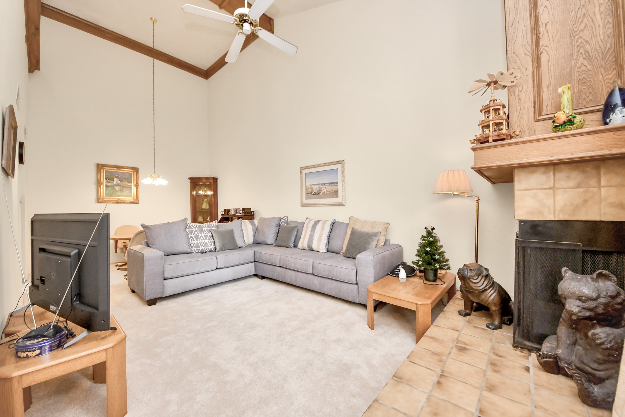 9433 Pagewood Ln, Houston, TX 77063