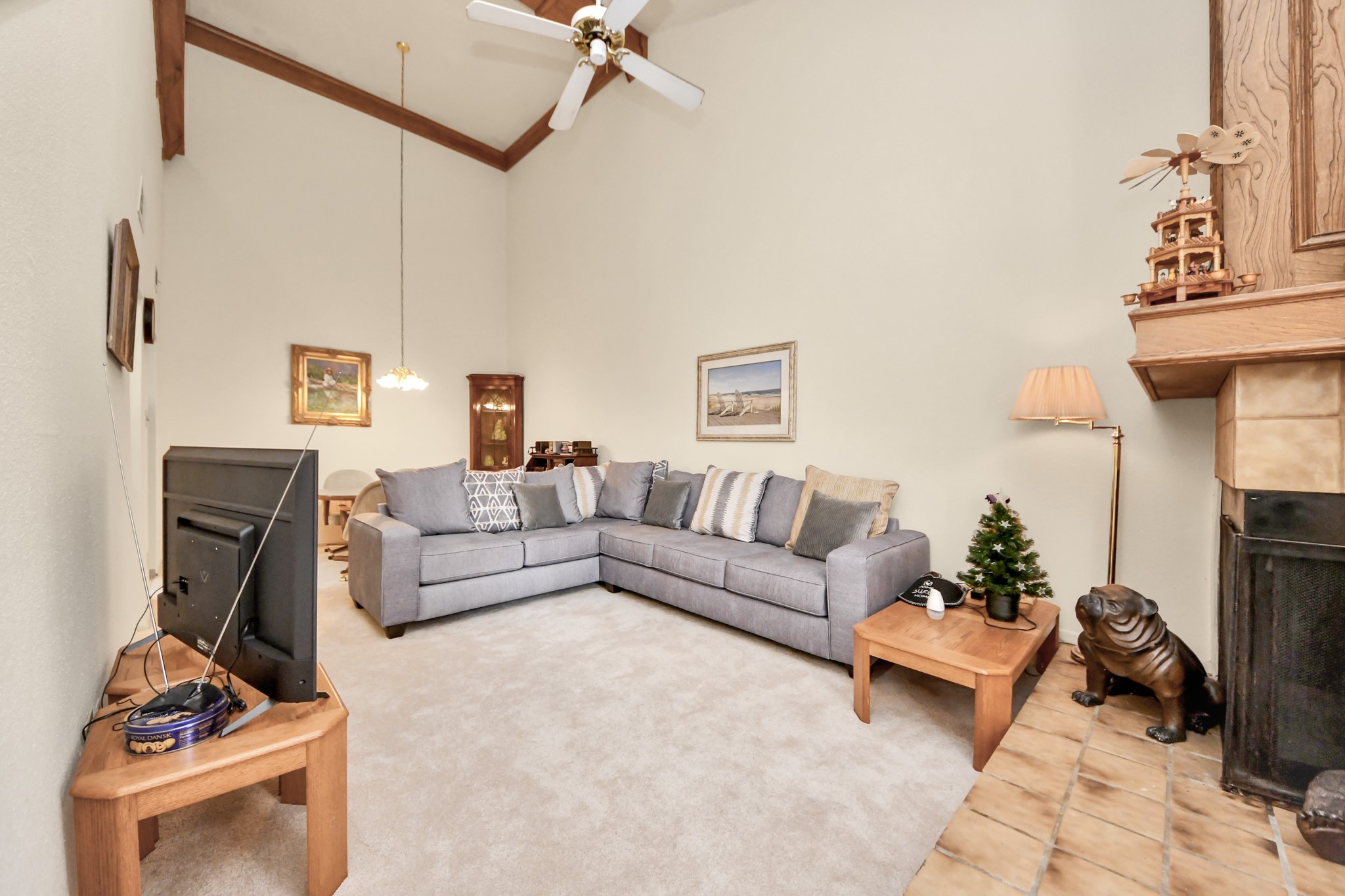 9433 Pagewood Ln, Houston, TX 77063