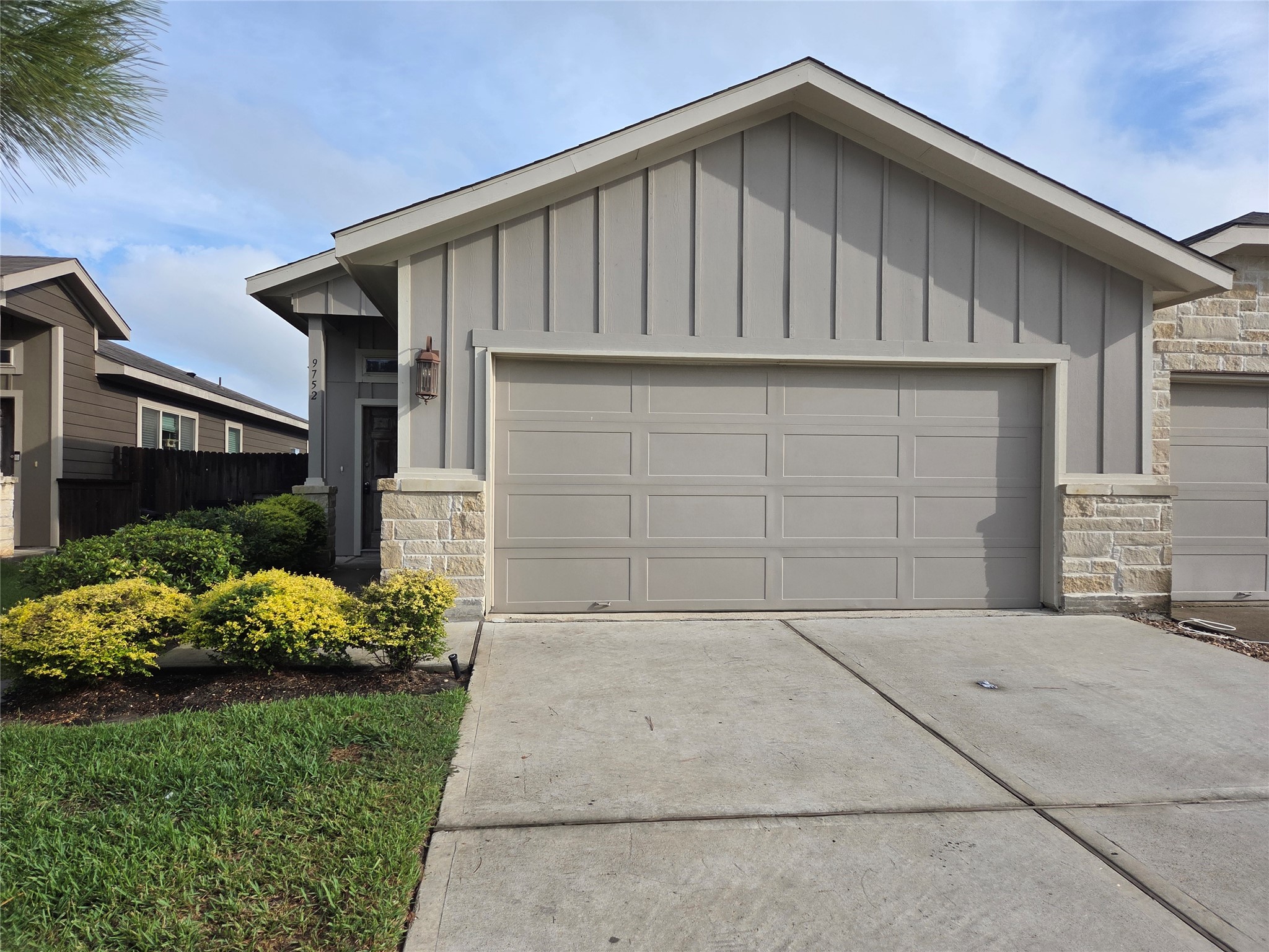 9752 Grosbeak Lane, Magnolia, TX 77354