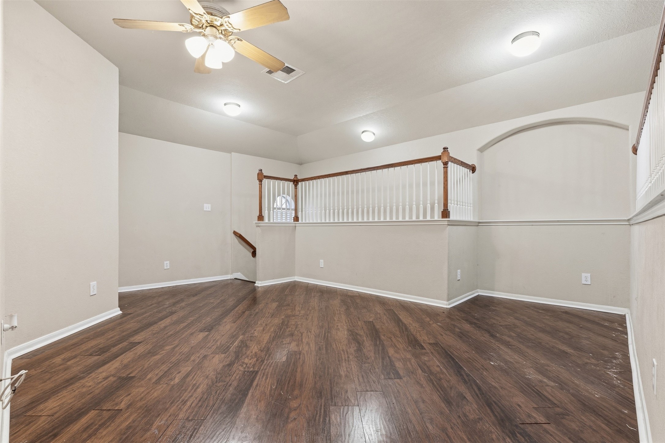 Upstairs loft area