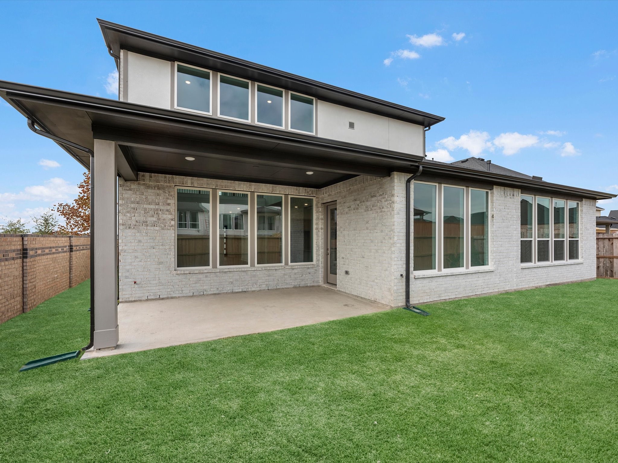 8039 Leaf Drift Court, Fulshear, TX 77441