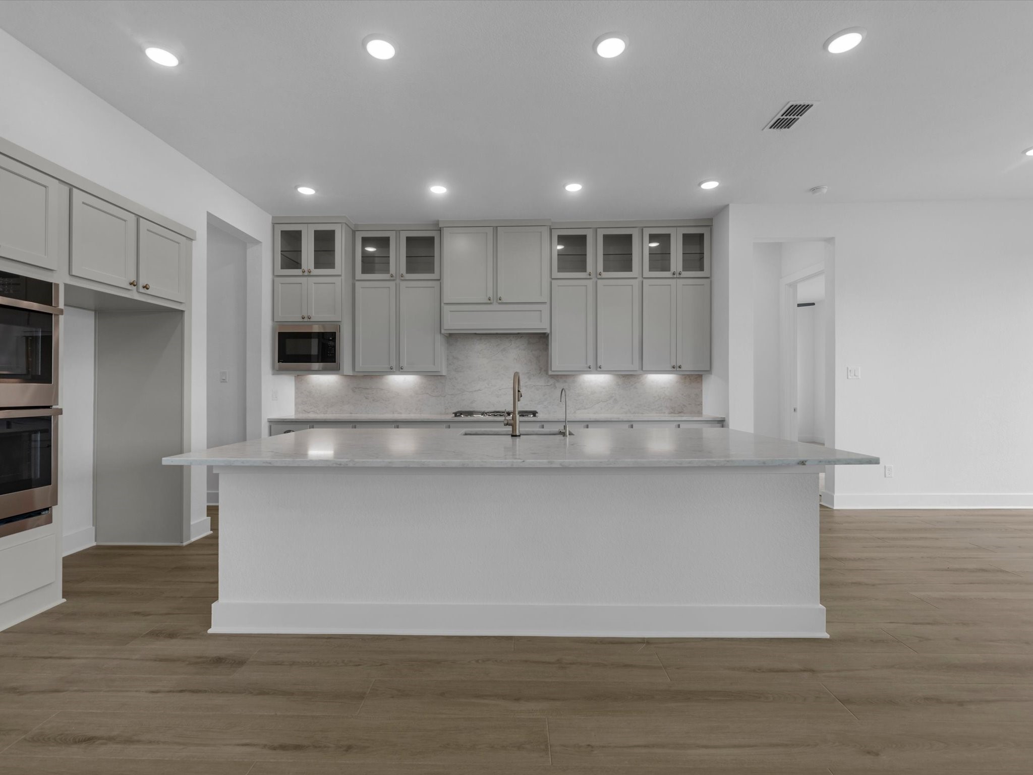 8039 Leaf Drift Court, Fulshear, TX 77441 8039 Leaf Drift Court, Fulshear, TX 77441