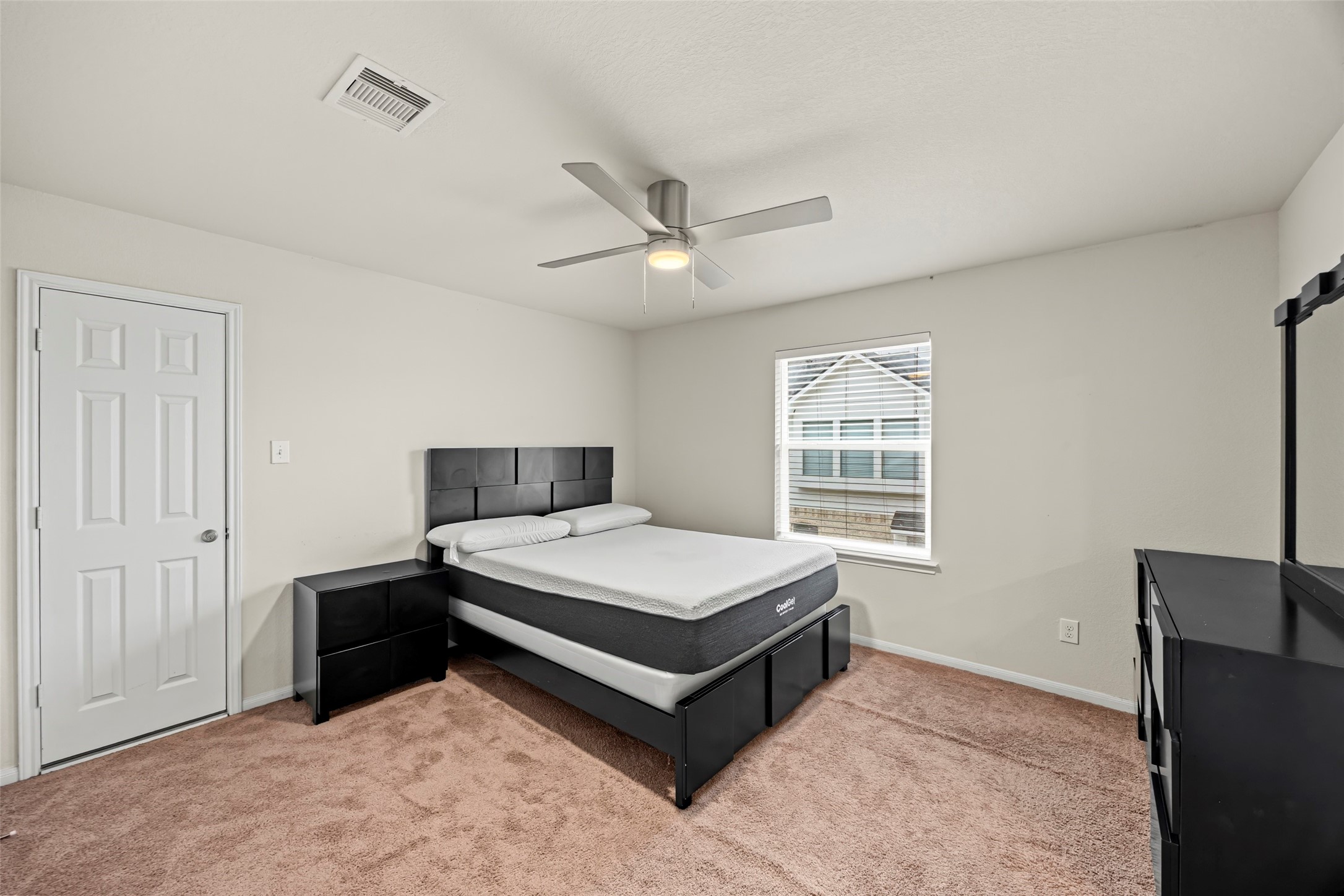 2503 Cambria Court, League City, TX 77573