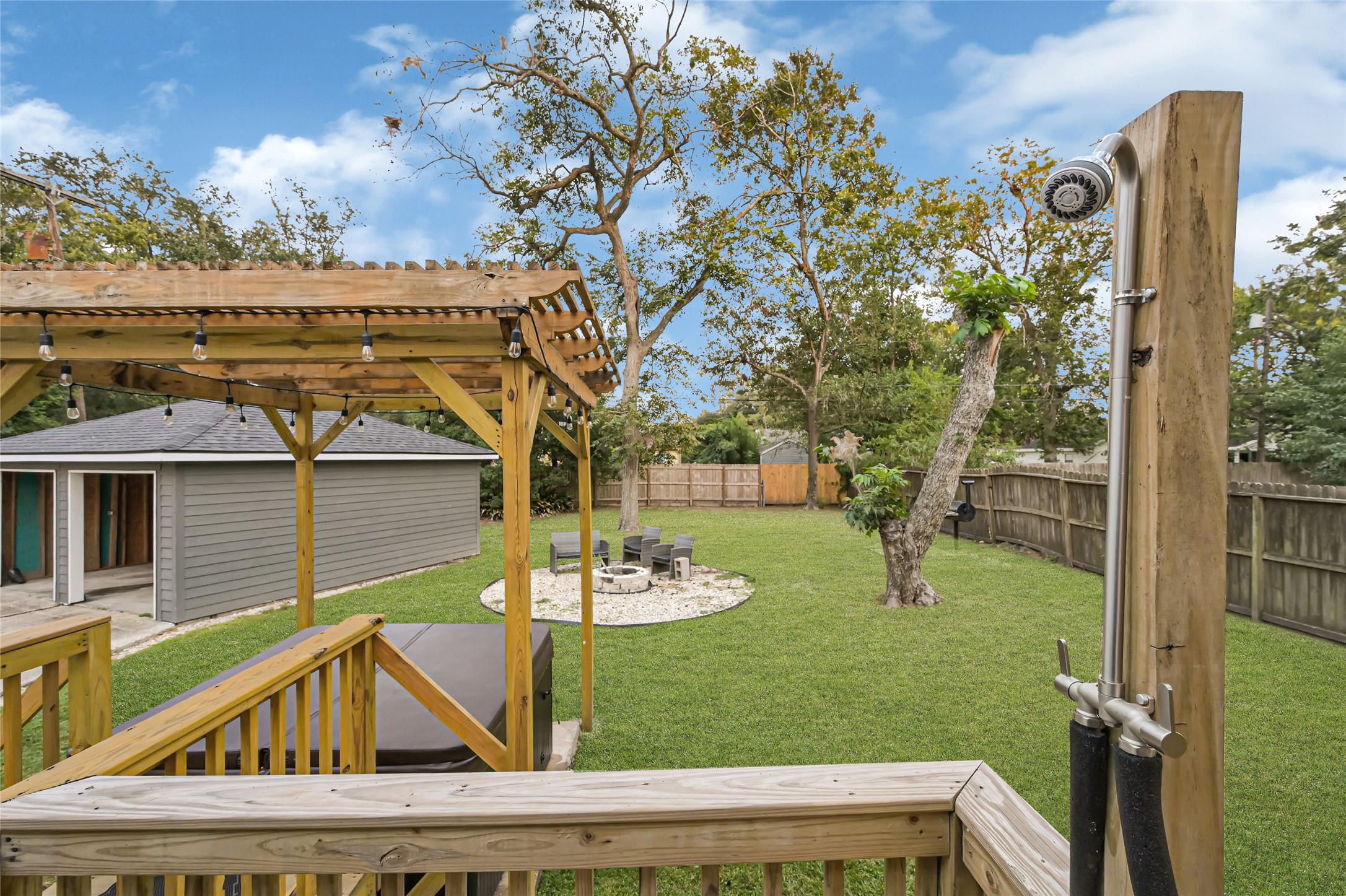 1303 Bowie Street, La Marque, TX 77568