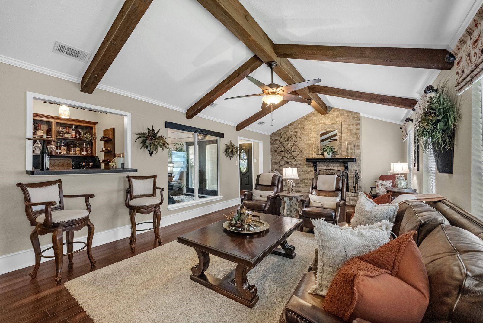 16043 Spinnaker Drive, Crosby, TX 77532