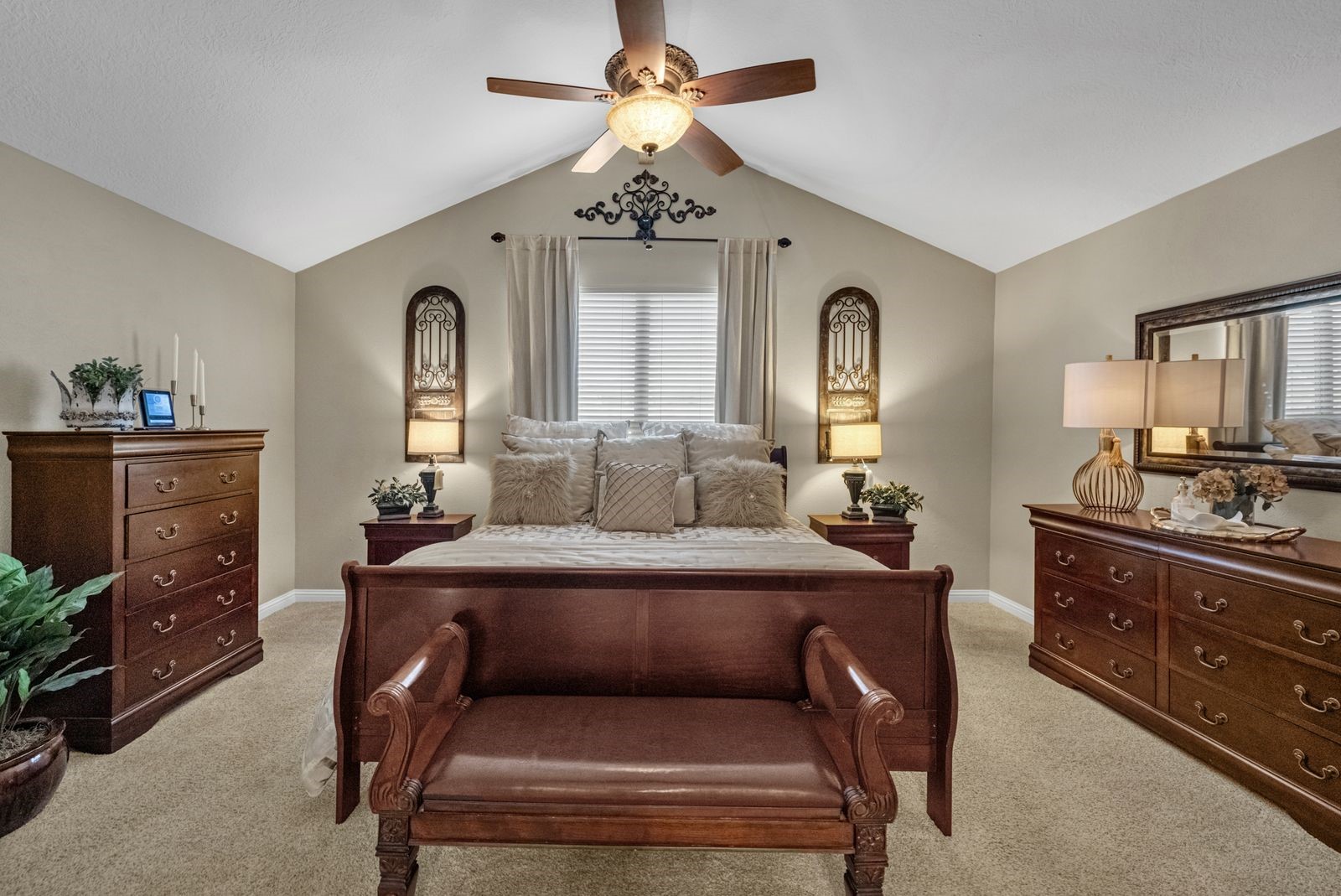 16043 Spinnaker Drive, Crosby, TX 77532